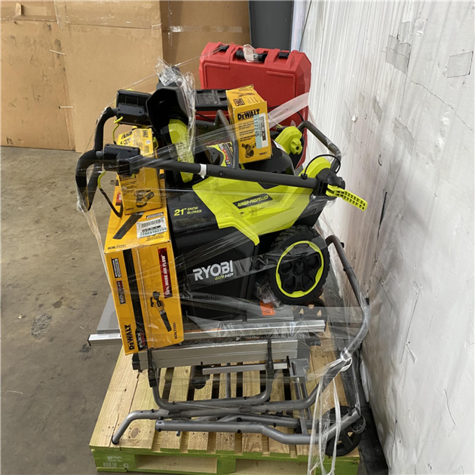 Houston Location AS IS - Tool Pallet