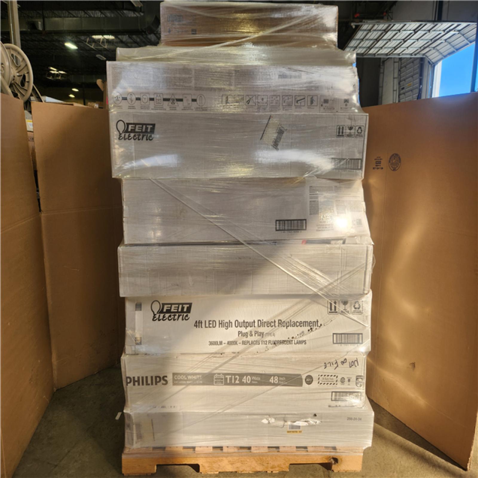 Phoenix AS-IS Mixed 4ft. LED High Output Direct Replacement Fluorescent Lamps Pallet (33-Boxes)