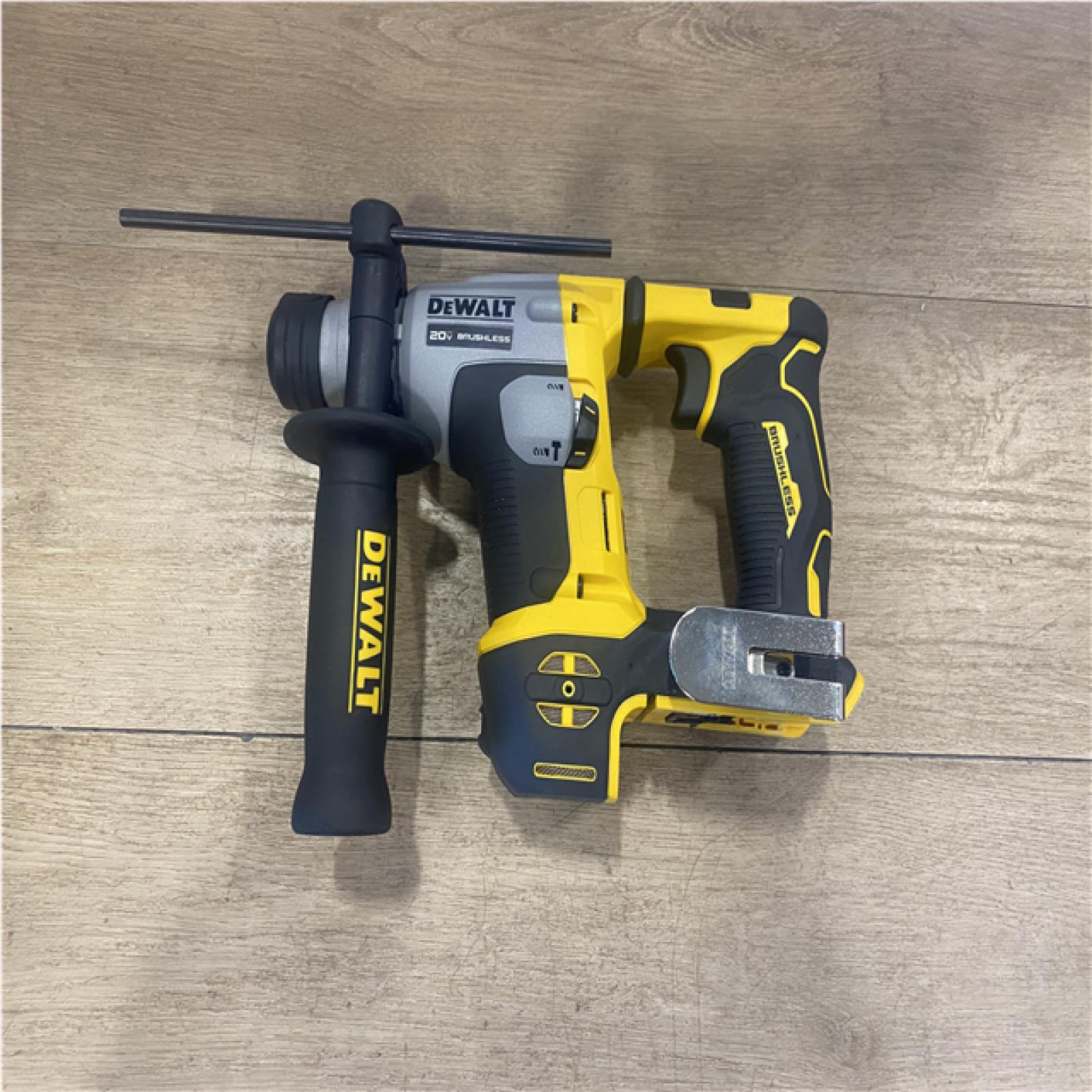 AS-IS DeWalt 5/8  20V SDS PLUS DCH172 Compact Cordless Rechargeable Cordless Rotary Hammer Drill