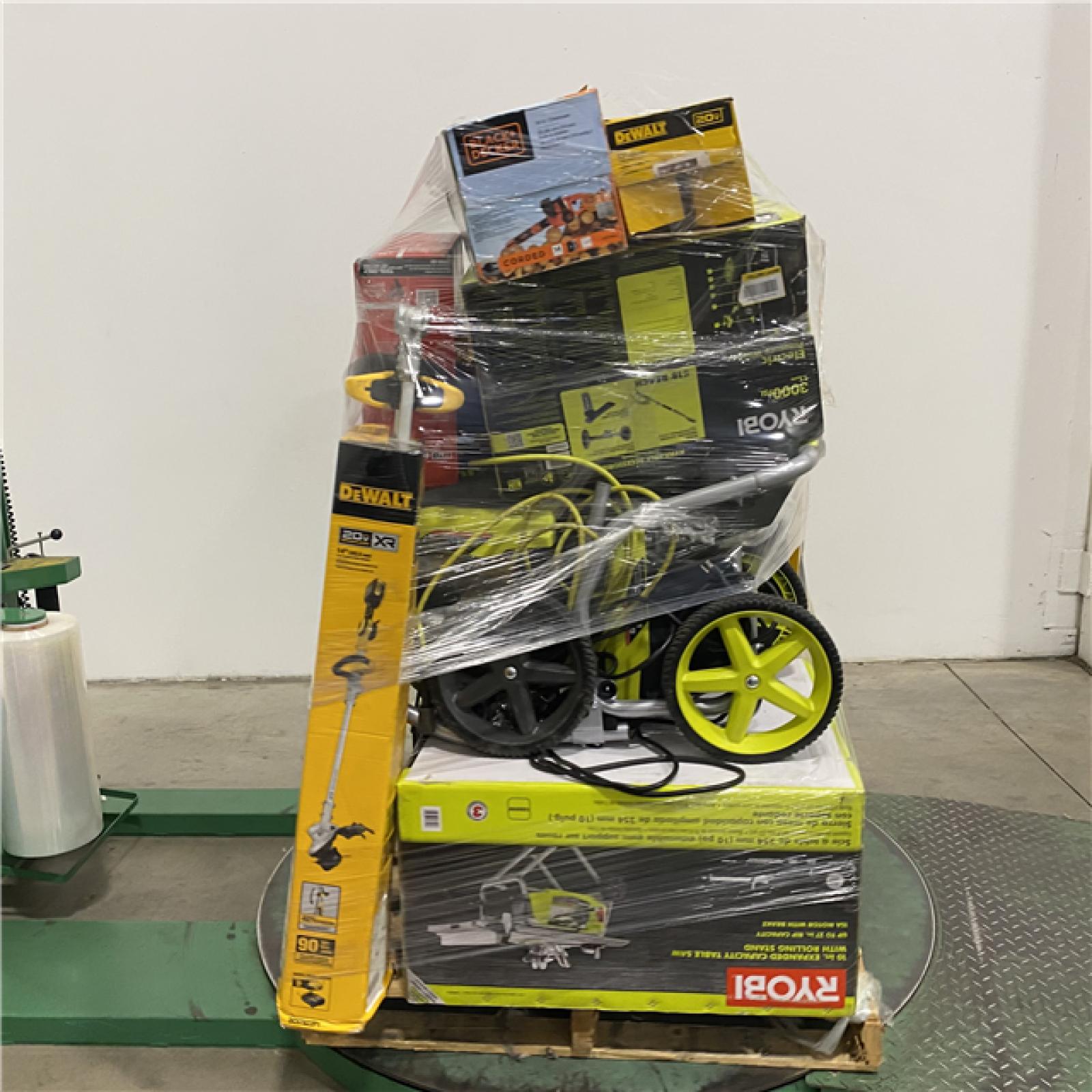 Dallas Location - As-Is Tool Pallet