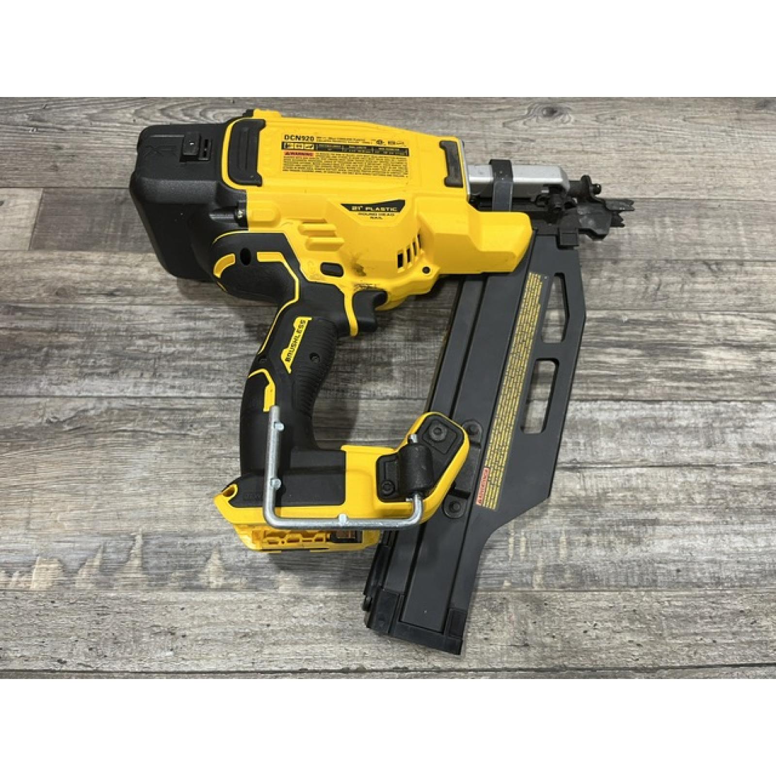 AS-IS DEWALT 20-Volt 21° Cordless Framing Nailer (Tool-Only)