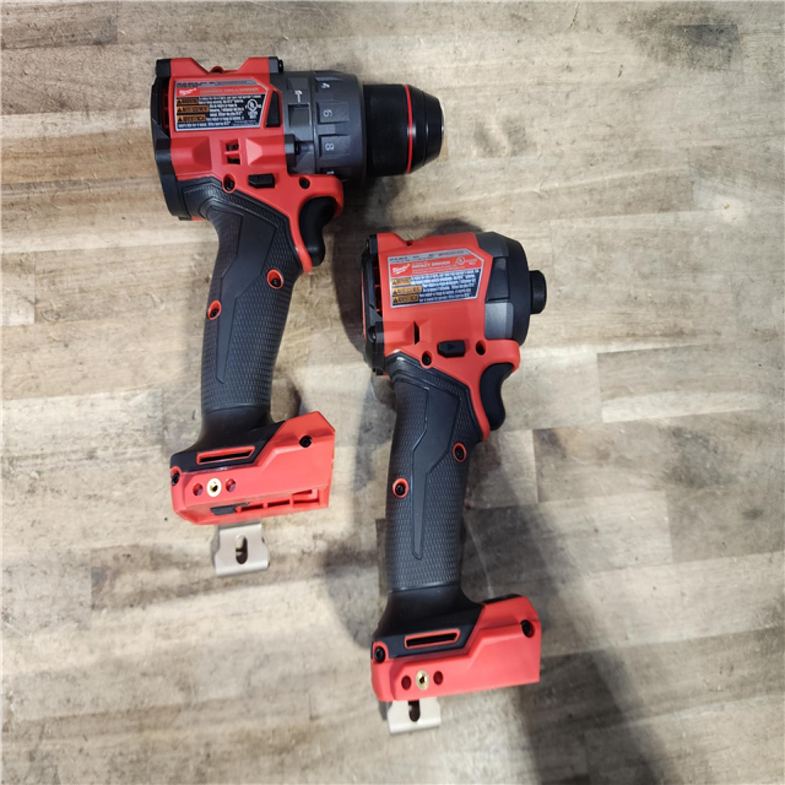 HOUSTON LOCATION - AS-IS (APPEARS LIKE NEW) Milwaukee  FUEL 18V Lithium-Ion Brushless Cordless Hammer Drill and Impact Driver Combo Kit