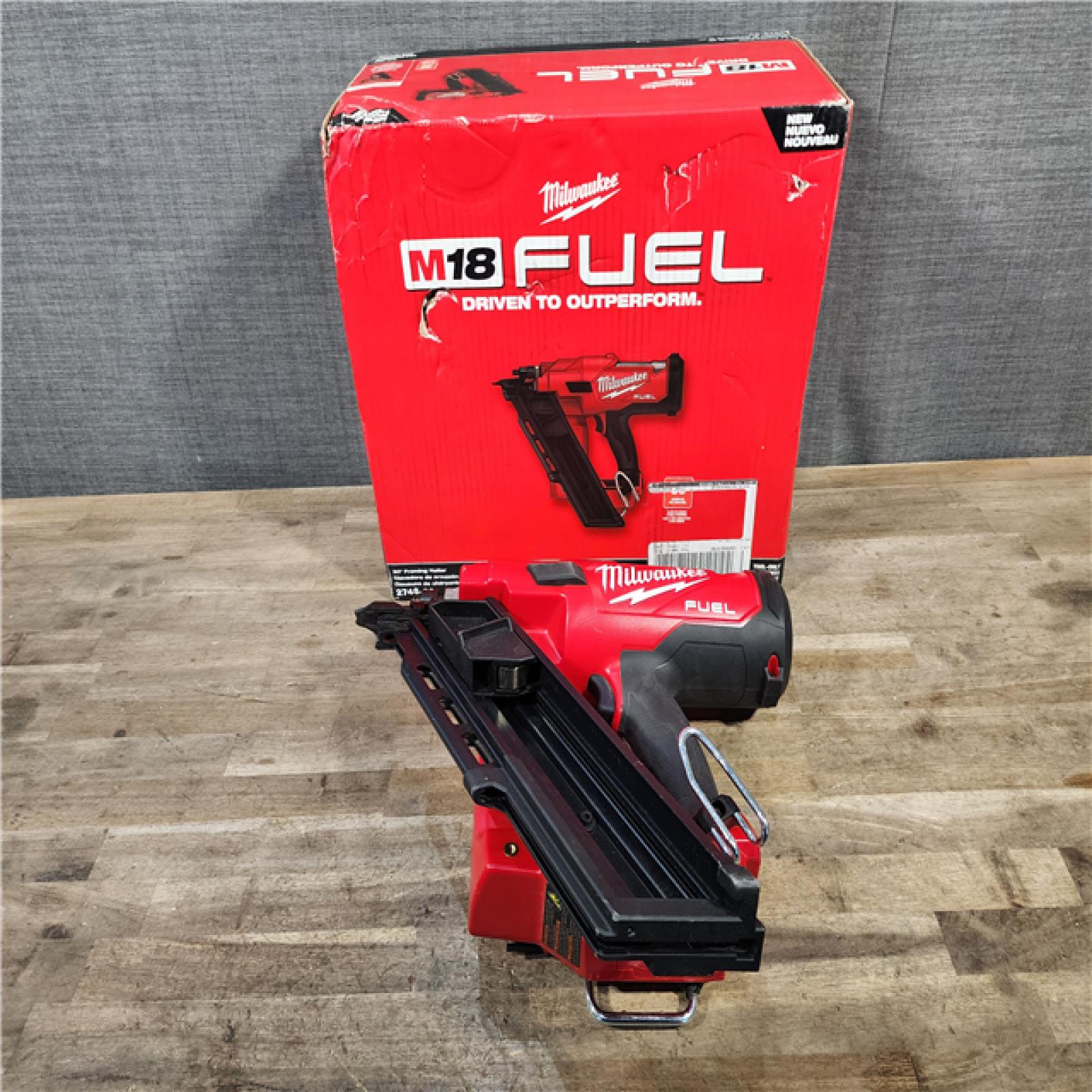 HOUSTON LOCATION - AS-IS (APPEARS LIKE NEW) Milwaukee M18 FUEL 30 Degree Framing Nailer (TOOL ONLY)