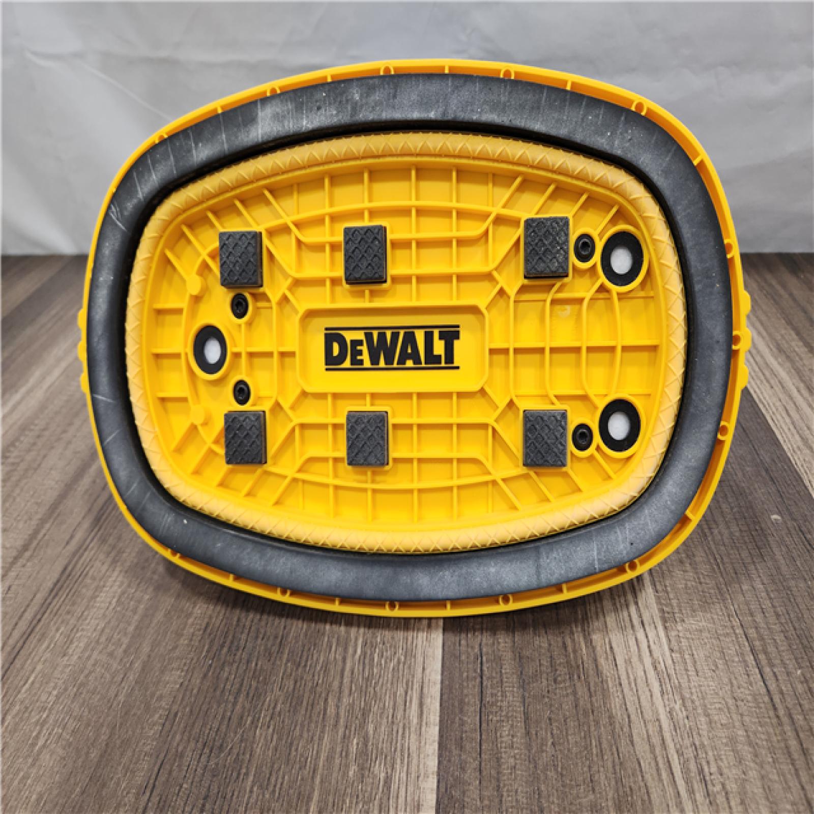 LIKE NEW! - DeWalt 20V MAX GRABO Lifter  Tool Only
