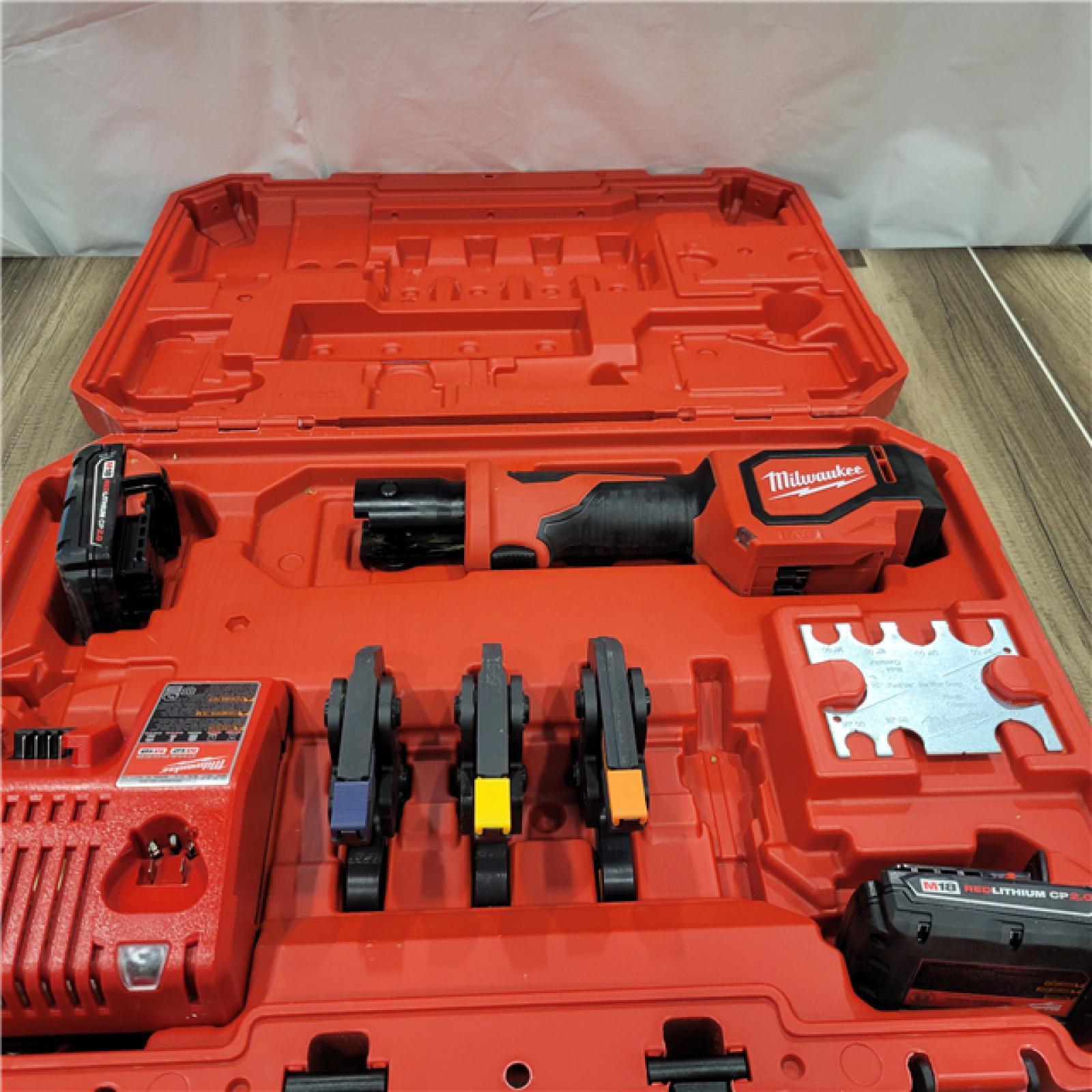 AS-IS  Milwaukee 2674-22P - M18 Short Throw Press Tool Kit - Viega PureFlow & T.