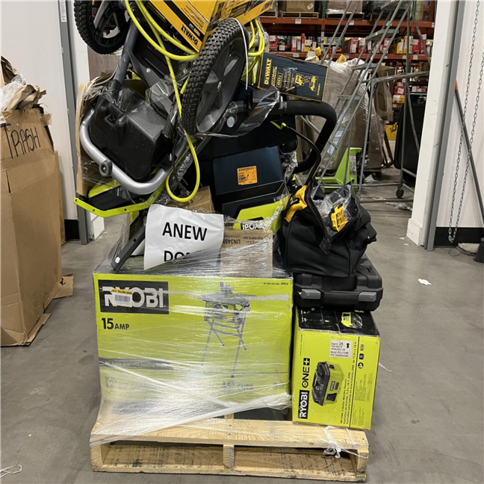 DALLAS LOCATION - AS-IS TOOL PALLET