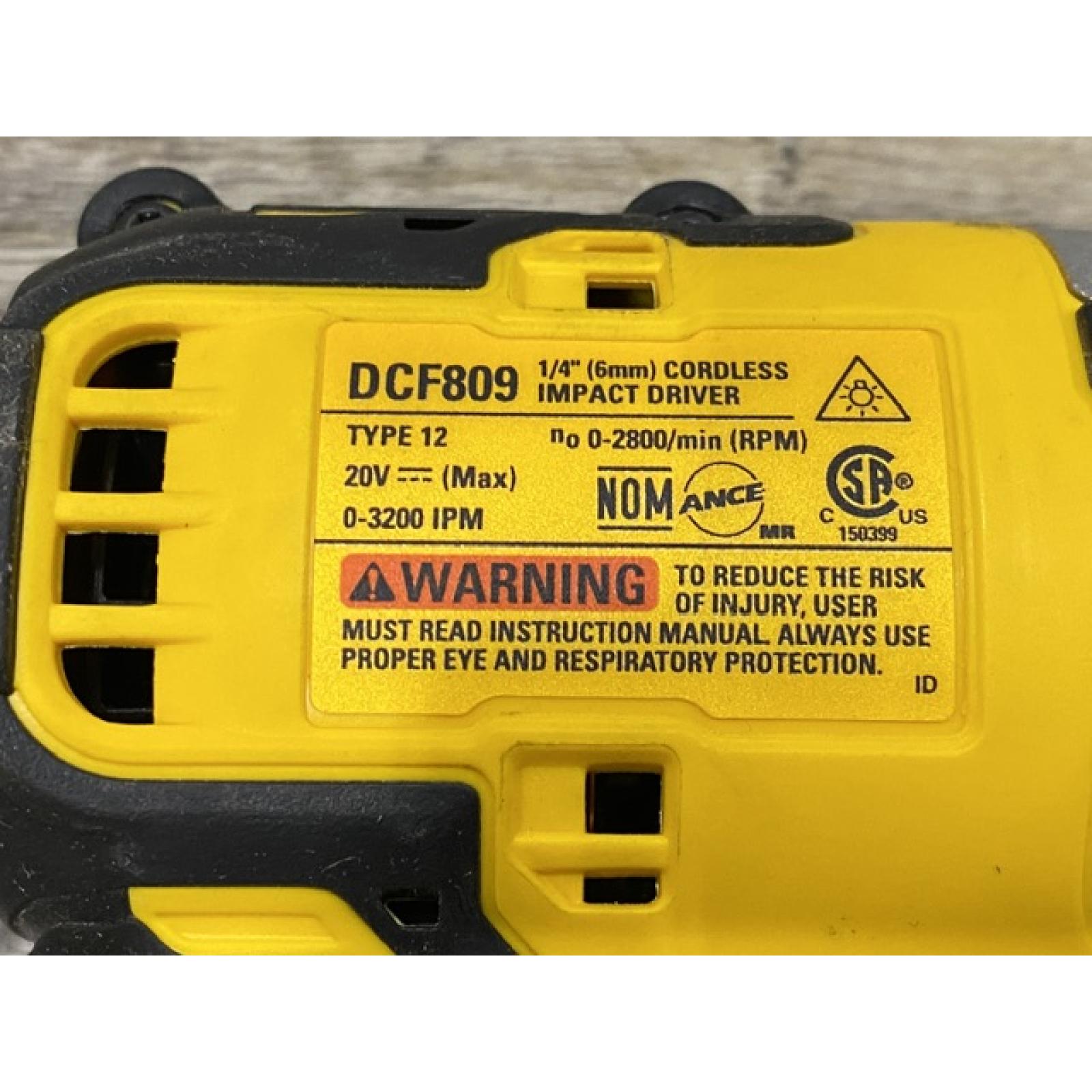 AS-IS DEWALT Atomic 20V Max Lithium-Ion Brushless Cordless Compact 1/4 in. Impact Driver Kit