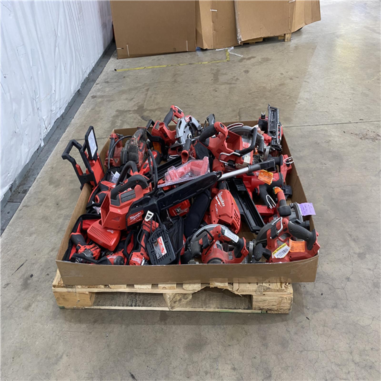 Houston Location AS IS - Tool Pallet