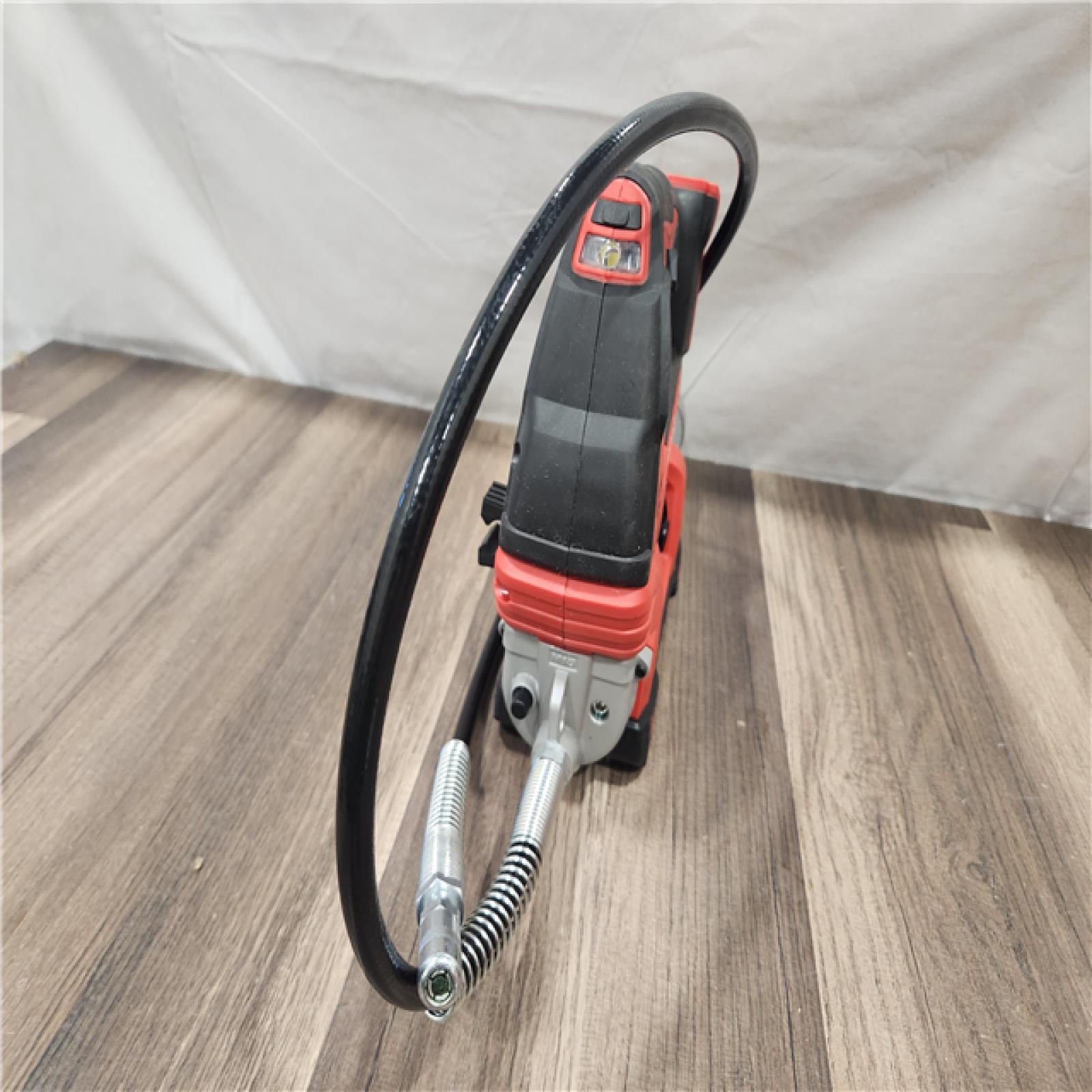 AS-IS- Milwaukee Tool 10 000 PSI 14 Oz Battery-Operated Grease Gun - 48 Flexible Hose  31 Strokes/oz