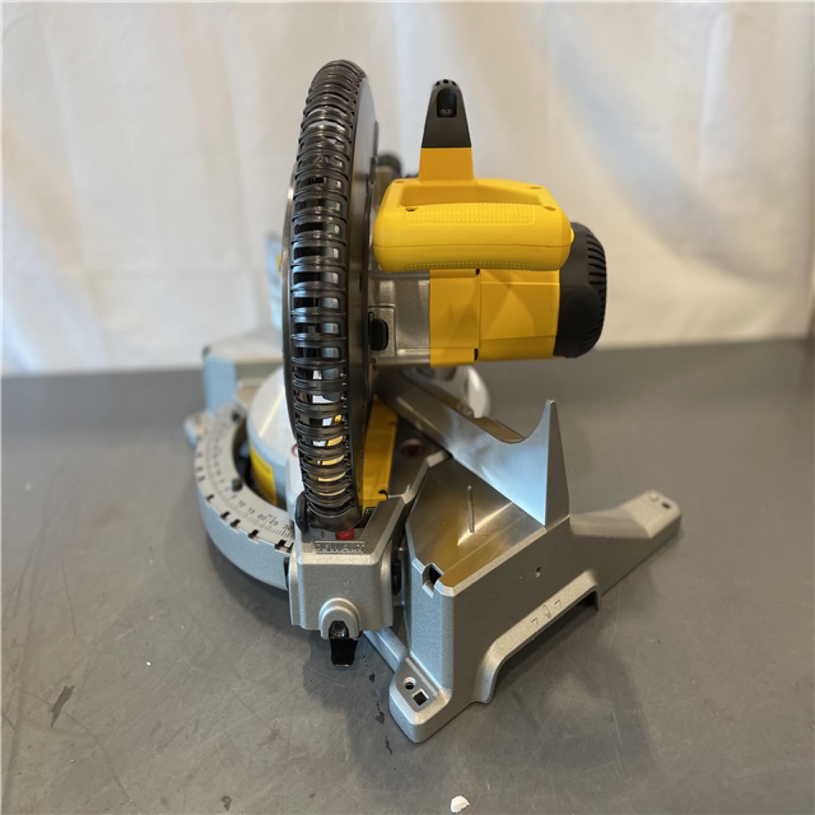 AS-IS - DEWALT 15 Amp Corded 10 in. Compound Single Bevel Miter Saw