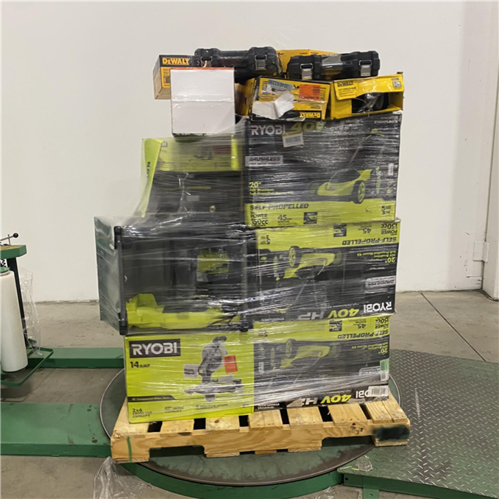 Dallas Location - As-Is Tool Pallet