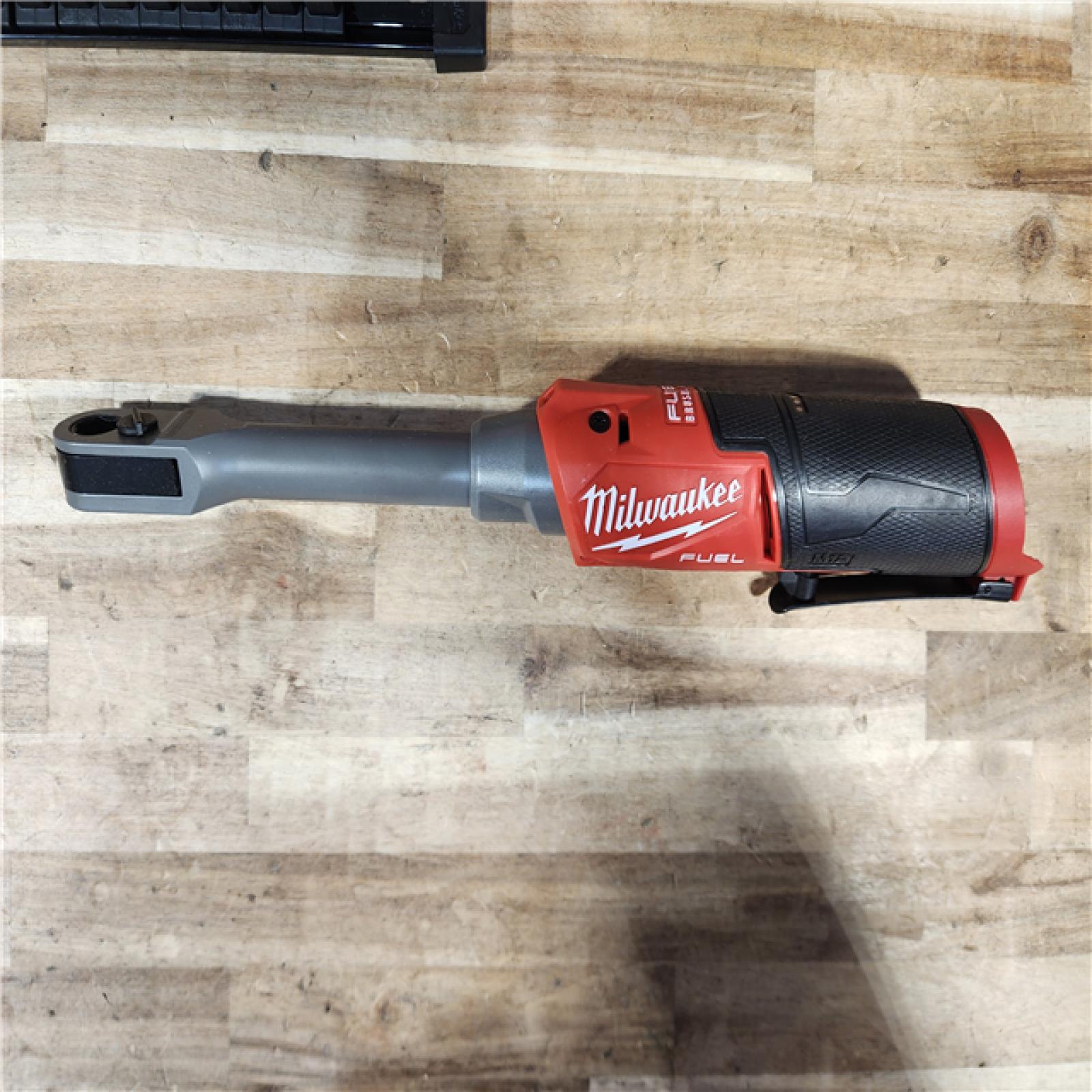HOUSTON LOCATION - AS-IS Milwaukee FUEL INSIDER 12V Lithium-Ion Brushless Cordless 1/4 in. - 3/8 in. Extended Reach Box Ratchet (Tool-Only)