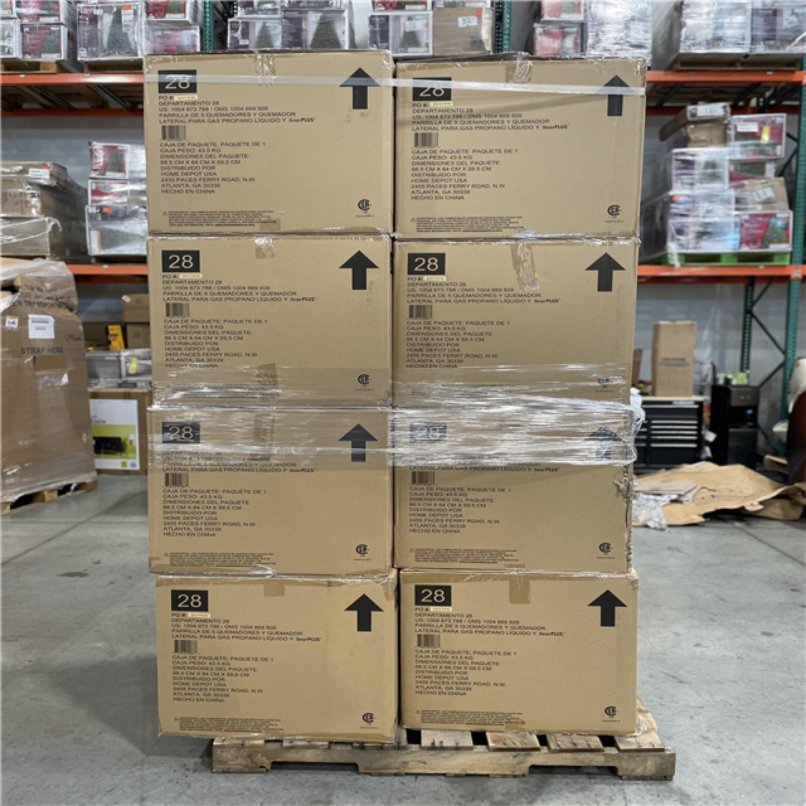 DALLAS LOCATION - Dyna-Glo 5-Burner Propane Gas Grill in Matte Black with TriVantage Multifunctional Cooking System PALLET-(8 UNITS)