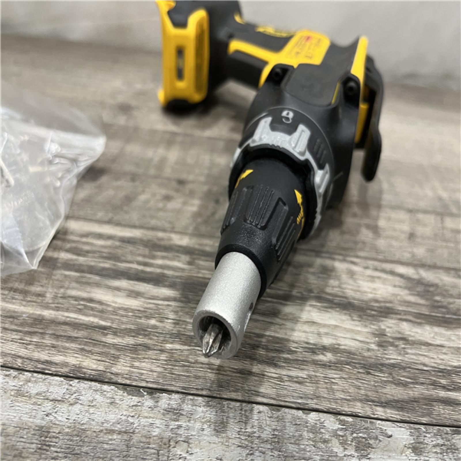 AS-IS DEWALT XR 20V MAX Lithium-Ion Cordless Brushless Screw Gun (Tool Only)
