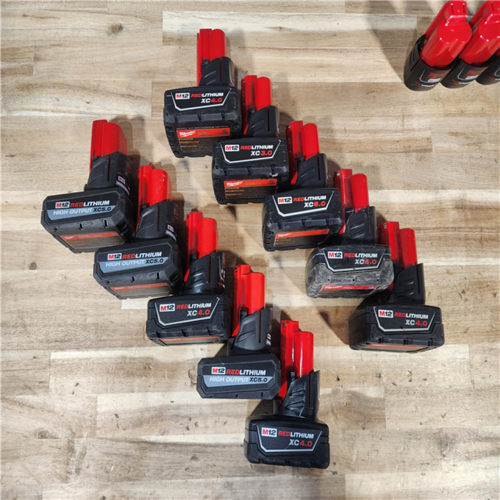 HOUSTON LOCATION - AS-IS MILWAUKEE BATTERY PACK QTY - 15