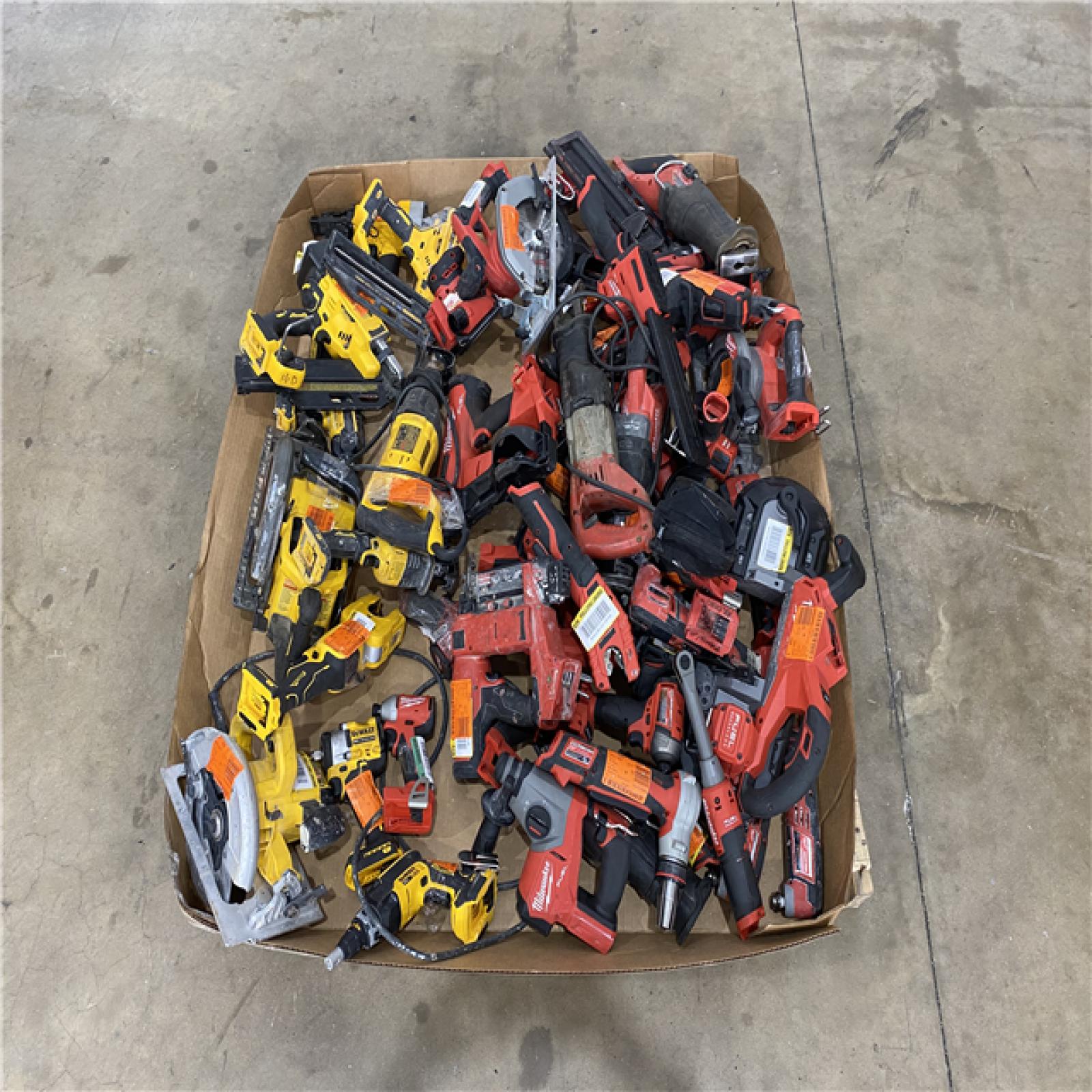 Houston Location AS IS - Tool Pallet