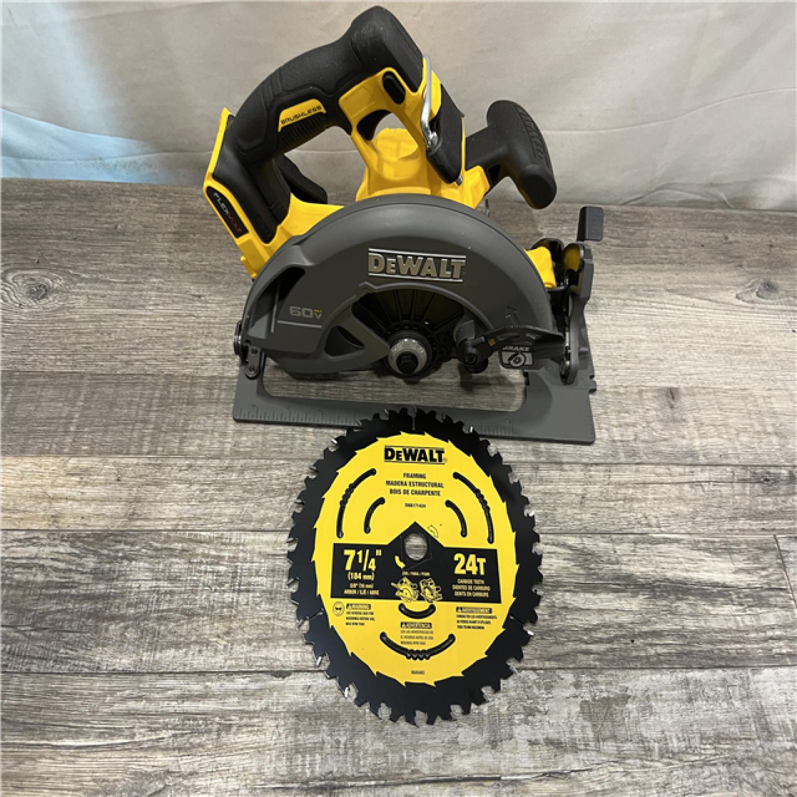AS-IS DEWALT FLEXVOLT 60V MAX Cordless Brushless 7-1/4 in. Circular Saw with Brake (Tool Only)