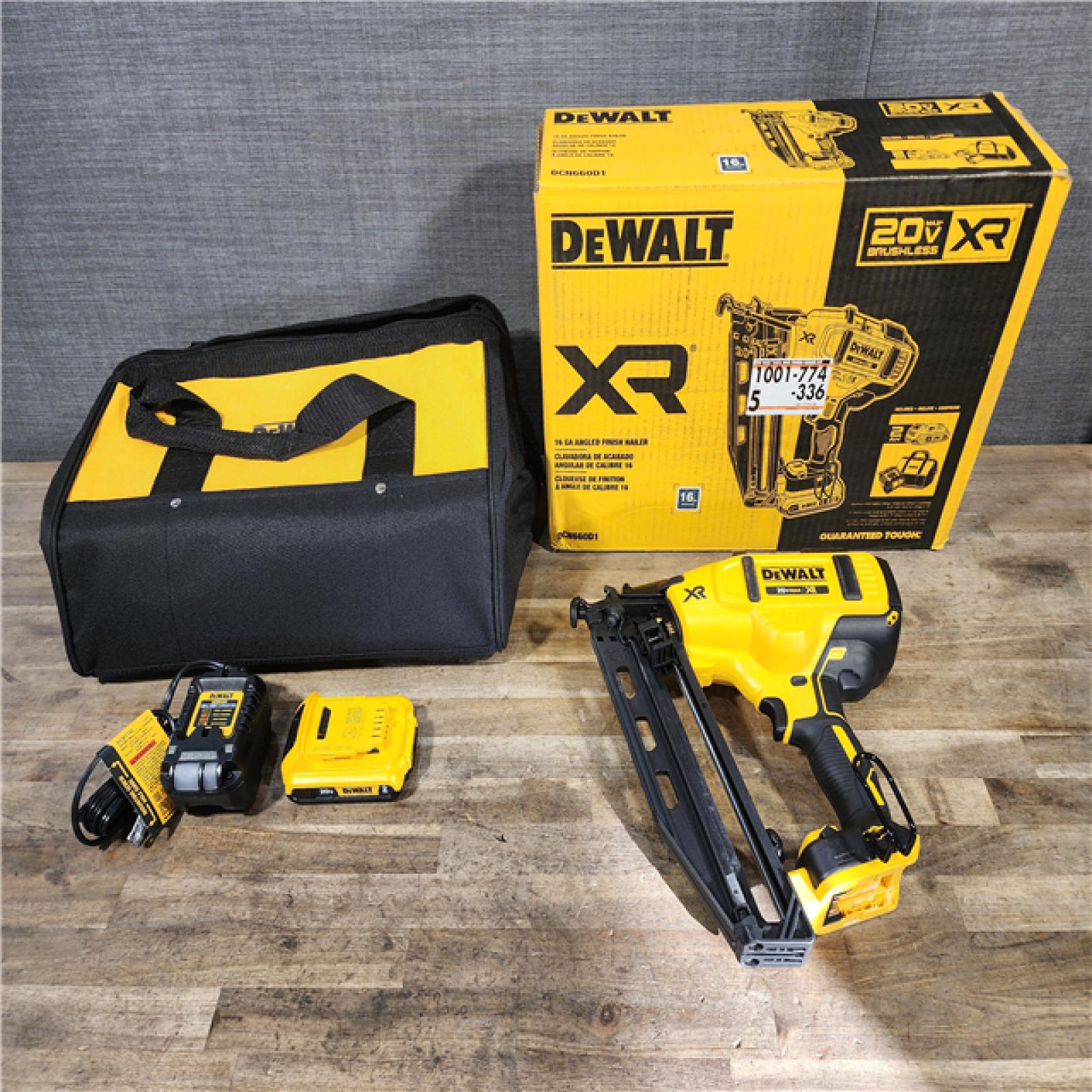 HOUSTON LOCATION - AS-IS DeWalt 20V 16 Gauge Cordless Angled Finish Nailer Kit W/ 2Ah Battery