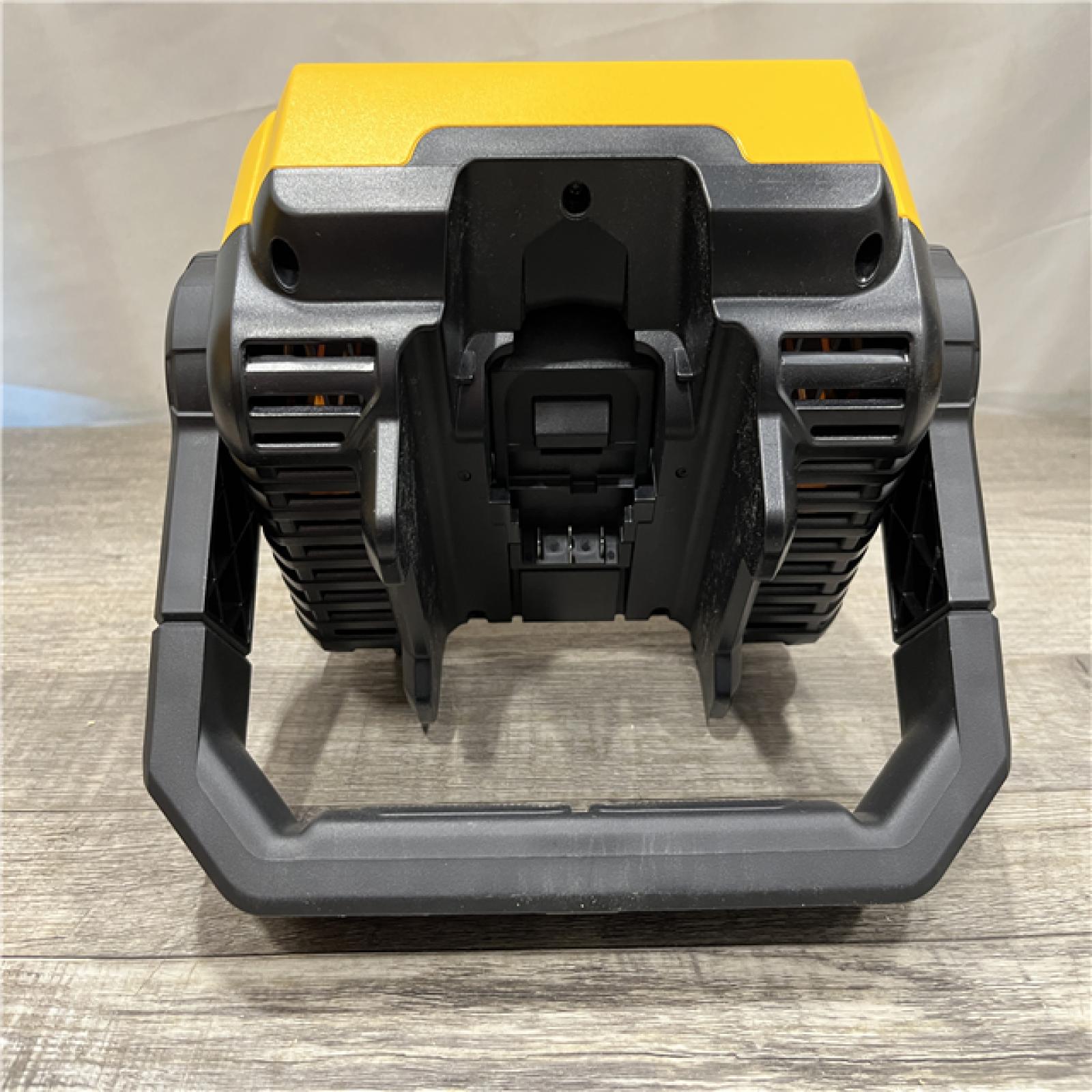 AS-IS DEWALT 20V MAX Compact Cordless Task Lightt (Tool Only)