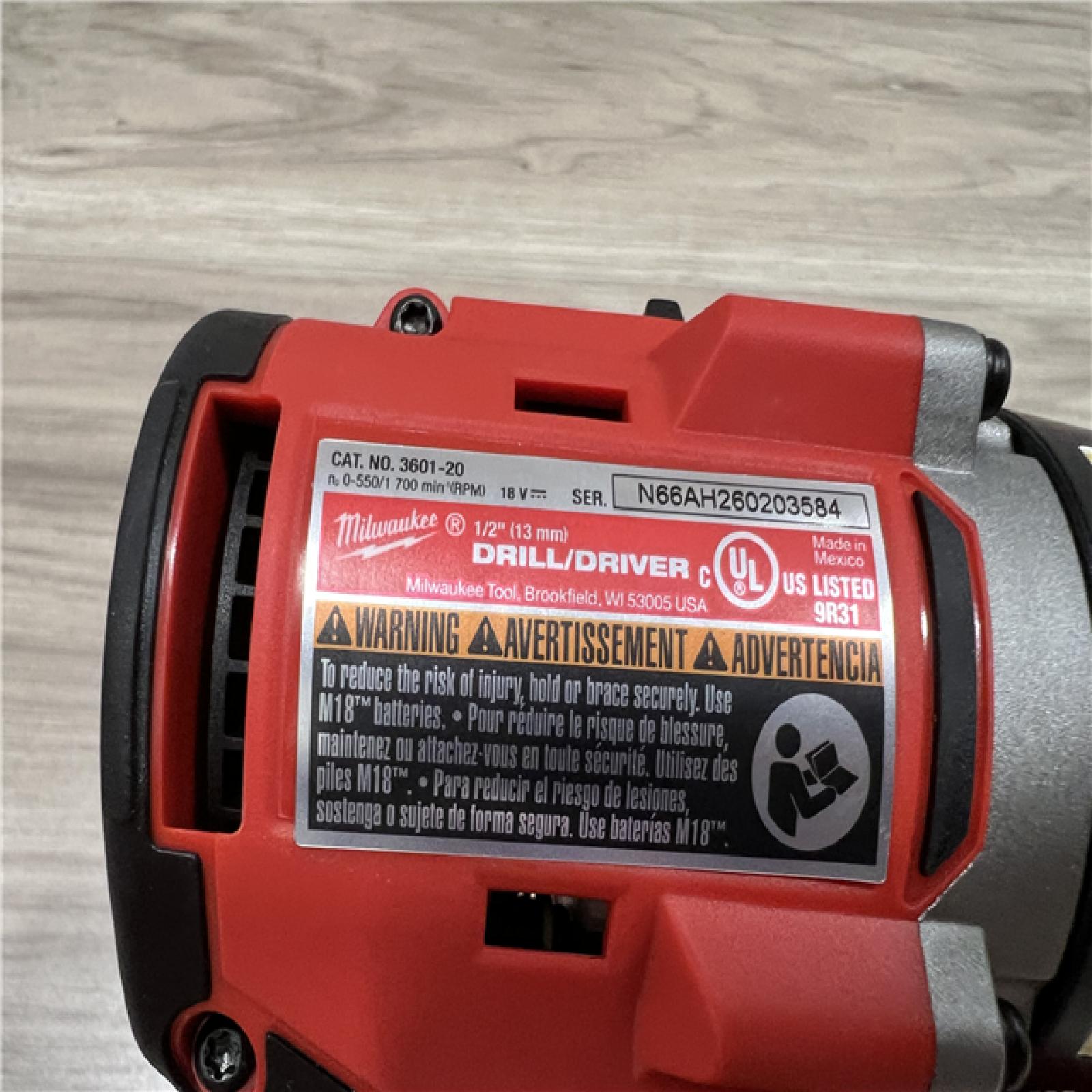 AS-IS Milwaukee 18V Lithium-Ion Brushless Cordless 1/2 in. Compact Drill/Driver with kit