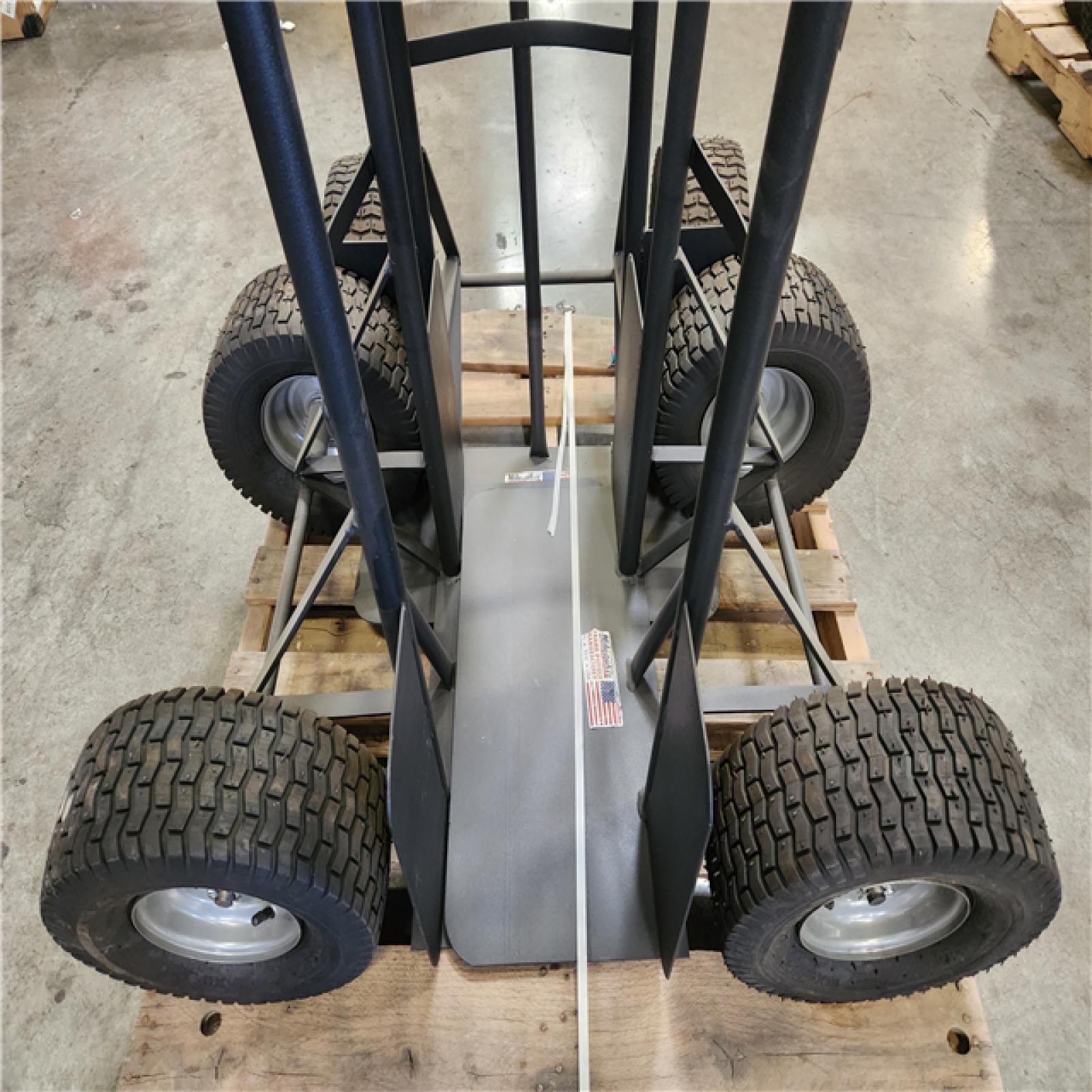 Phoenix Location Milwaukee 1000 lb. Capacity P-Handle Truck Pallet (3-pack)