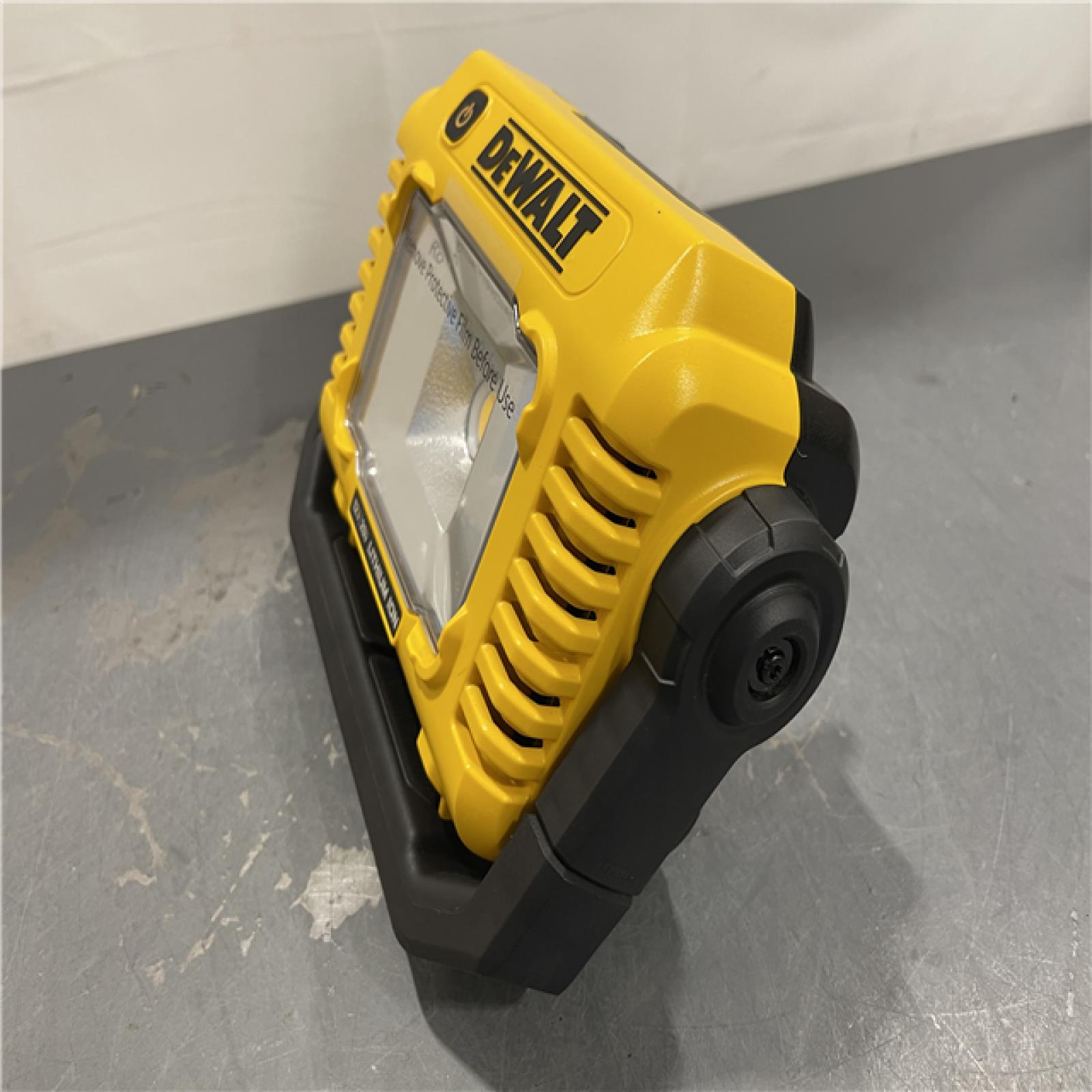 AS-IS - DeWalt 20-Volt MAX Compact Task Light