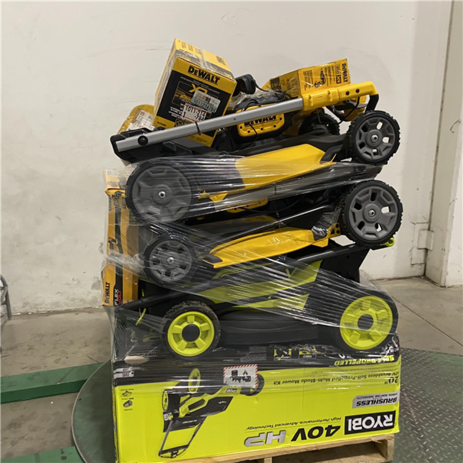 Dallas Location - As-Is Tool Pallet