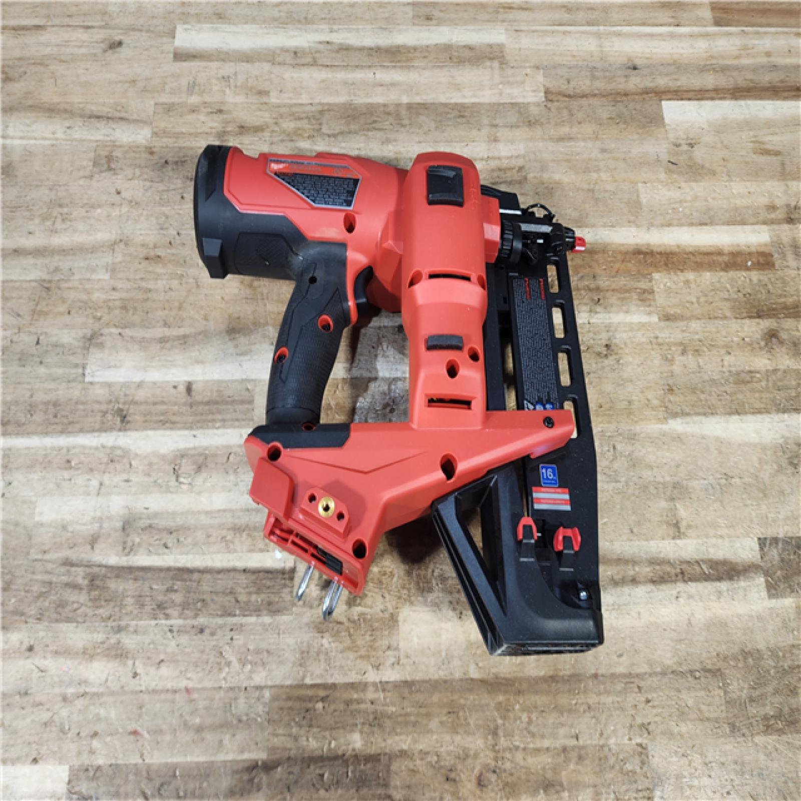 HOUSTON LOCATION - AS - IS Milwaukee FUEL 18-Volt Lithium-Ion Brushless Cordless Gen ll 16-Gauge Straight Finish Nailer (Tool Only)