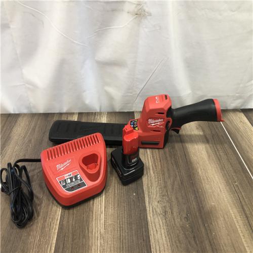 AS-IS Milwaukee FUEL 8 in. 12V Lithium-Ion Brushless Cordless Hedge Trimmer Kit