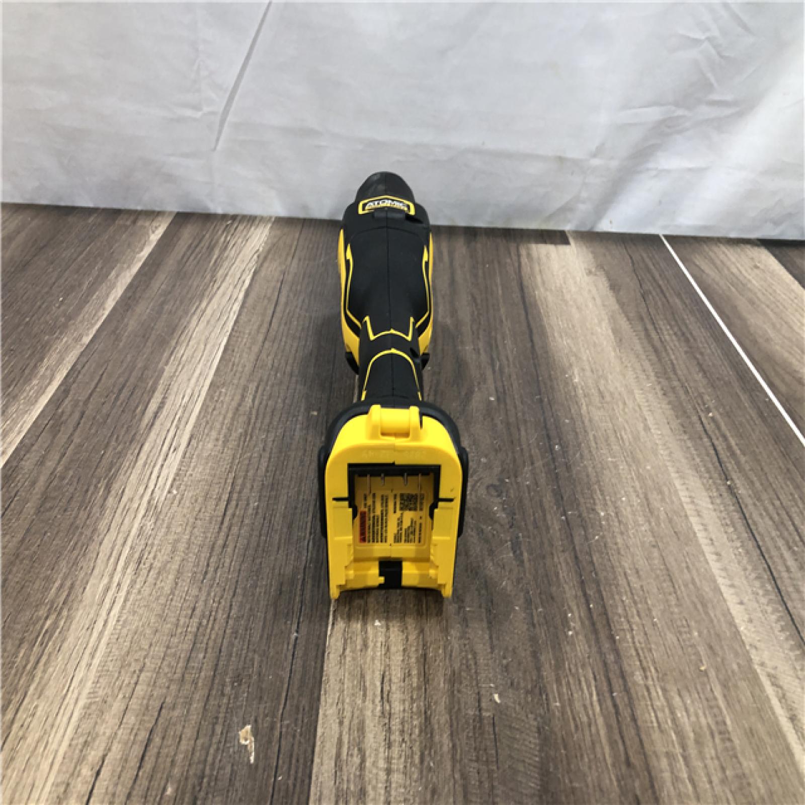 AS-IS DEWALT ATOMIC 20V MAX Cordless Brushless Oscillating Multi Too  Kit