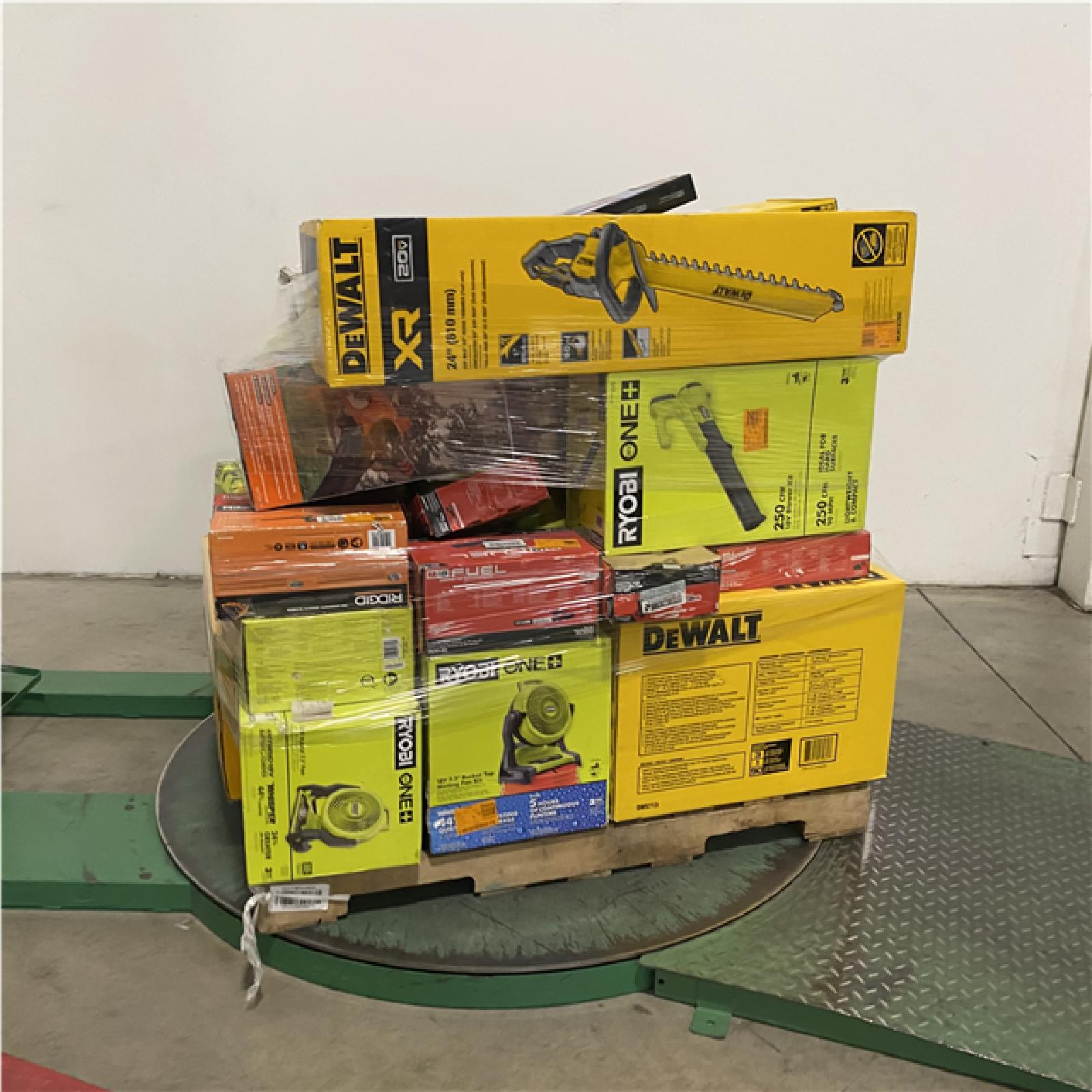 Dallas Location - As-Is Tool Pallet