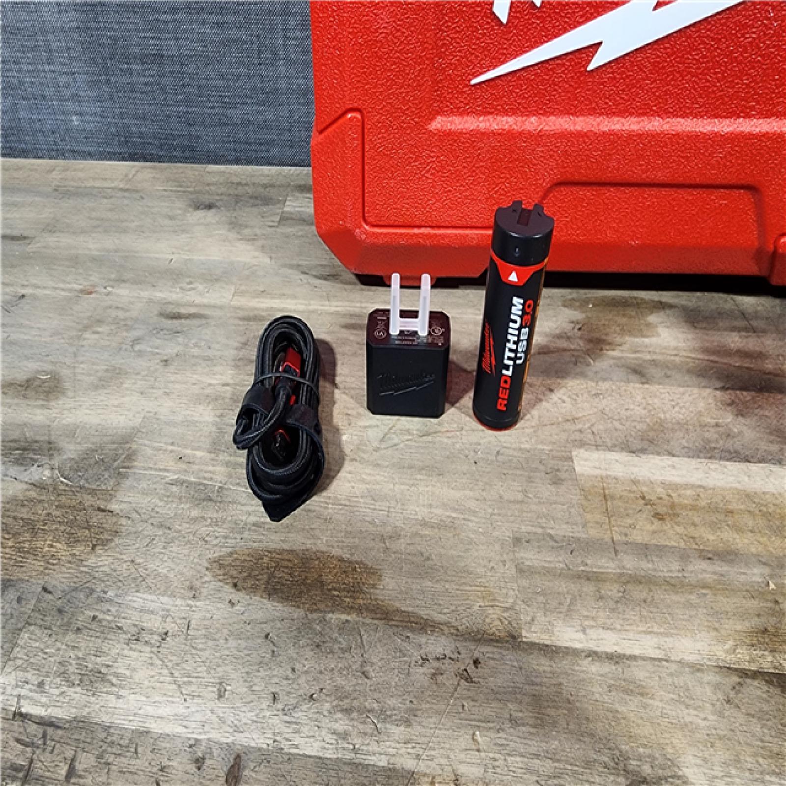 HOUSTON LOCATION - AS-IS MILWAUKEE 100 Ft. REDLITHIUM Lithium-Ion USB Green Rechargeable Cross Line Laser Level with Charger