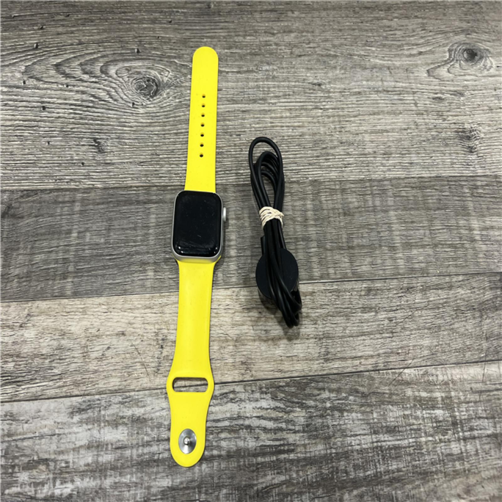 AS-IS Apple Watch SE GPS + Cellular 40mm Silver Case Yellow Sport Band