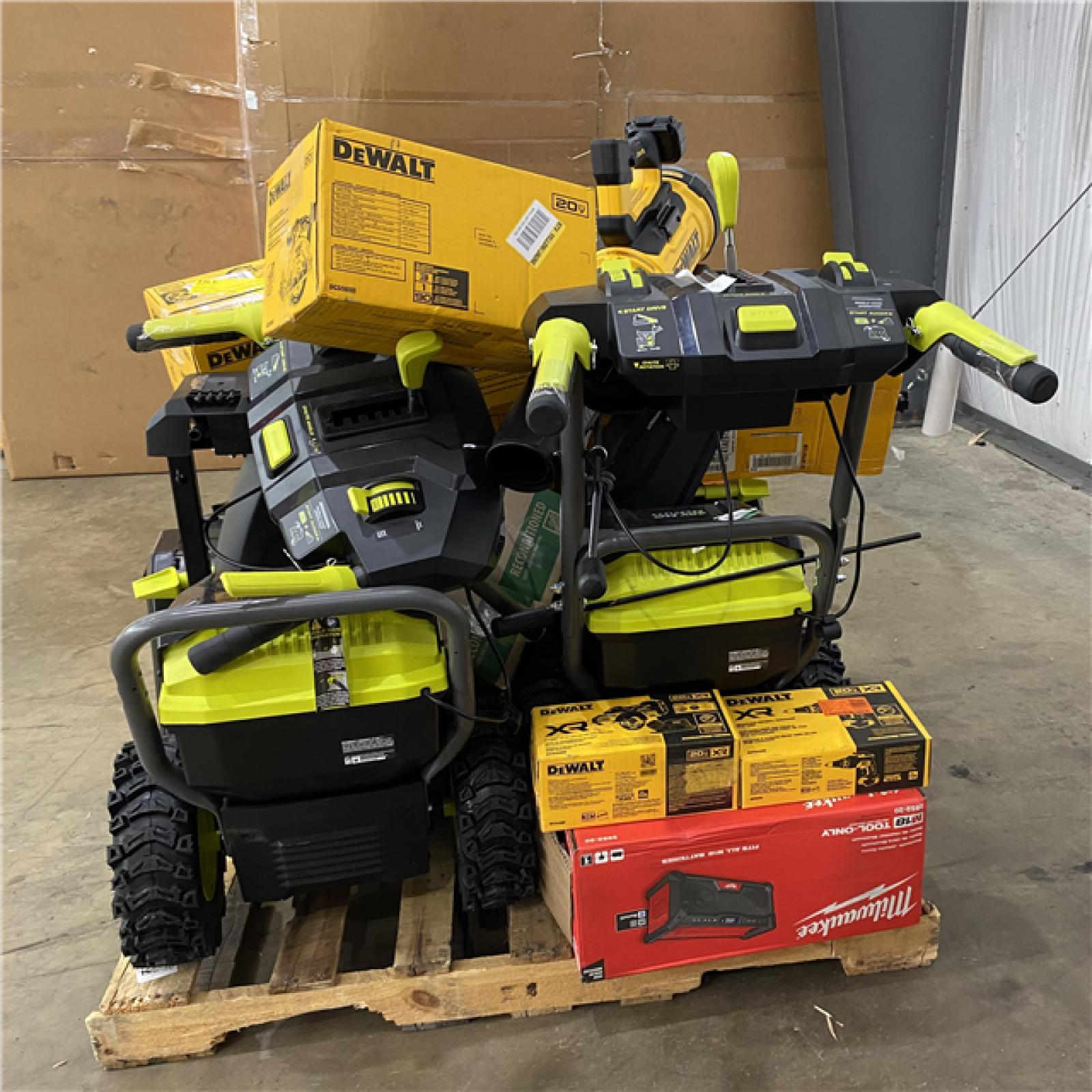 Houston Location AS IS - Tool Pallet