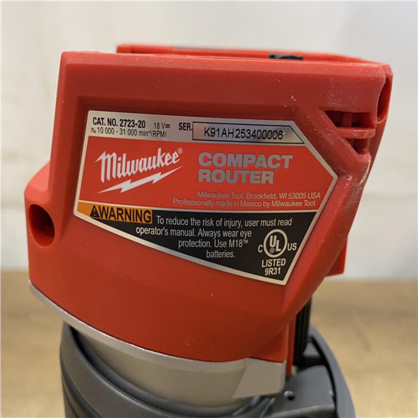 AS-IS Milwaukee FUEL 18V Lithium-Ion Brushless Cordless Compact Router (Tool-Only)