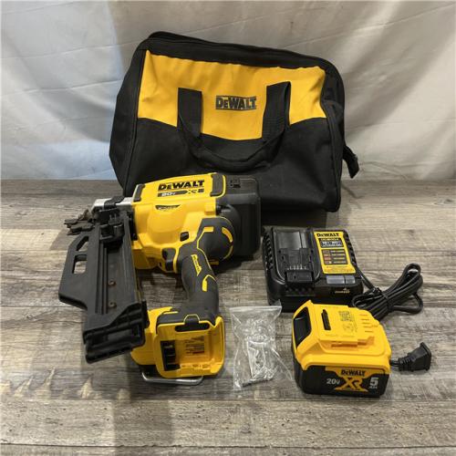 AS-IS DEWALT 20-Volt 21° Cordless Framing Nailer Kit