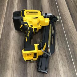 AS-IS DEWALT 20-Volt 21° Cordless Framing Nailer Kit