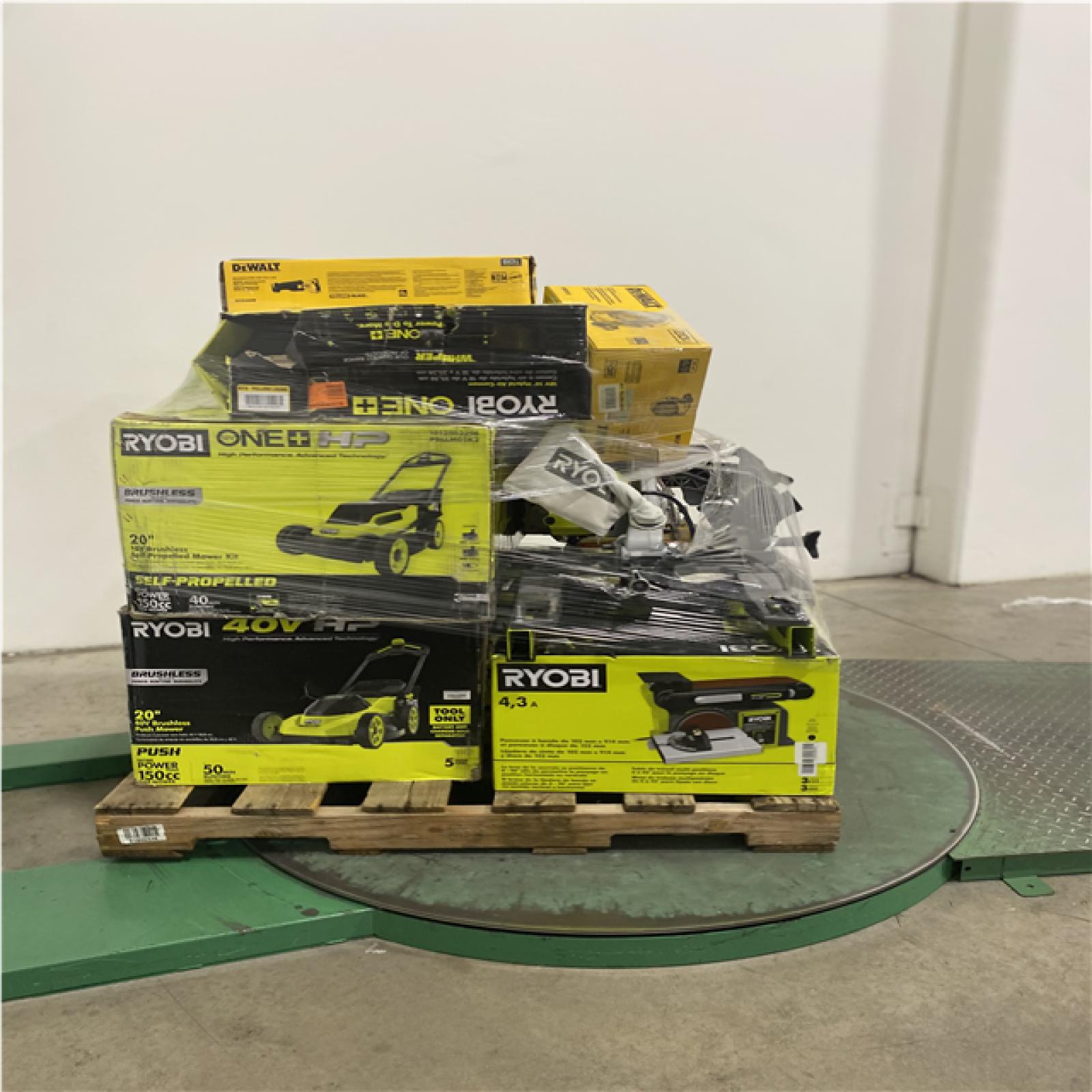 Dallas Location - As-Is Tool Pallet