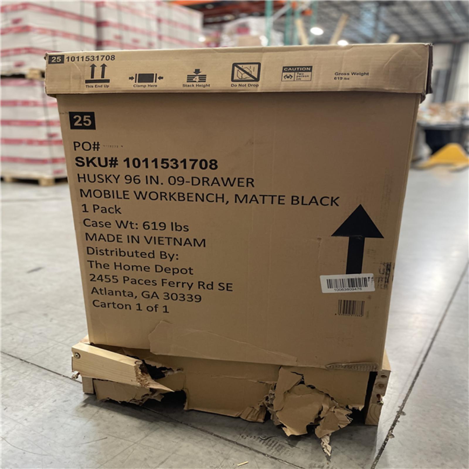 DALLAS LOCATION- AS-IS HUSKY 96 IN MOBILE WORKBENCH MATTE BLACK
