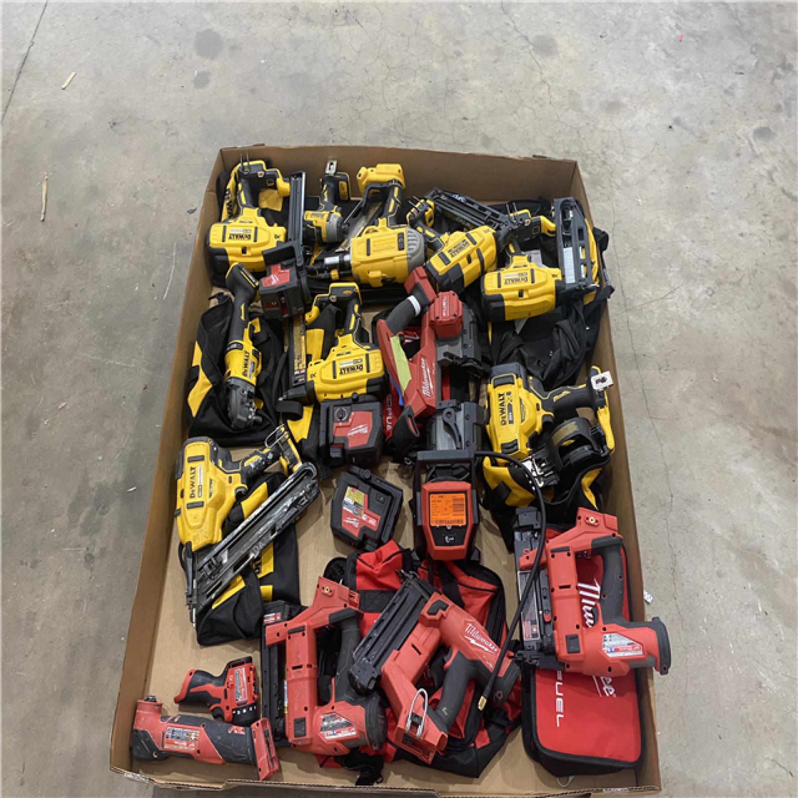Houston Location - AS-IS Tool Pallet