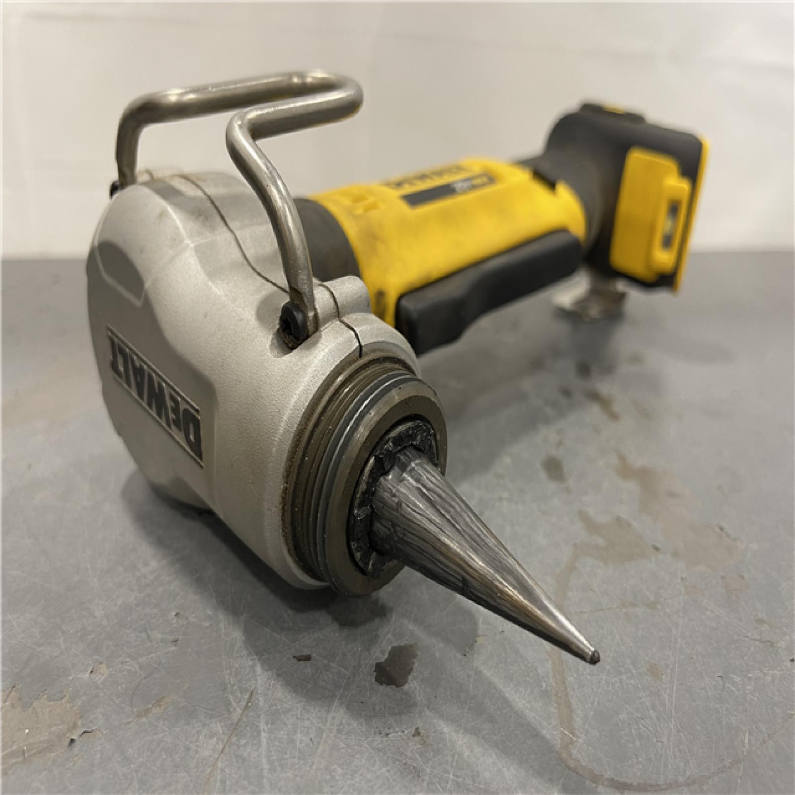 AS-IS - DEWALT 20V MAX Cordless 1 in. PEX Expansion Tool, PEX Expander Grease and Case