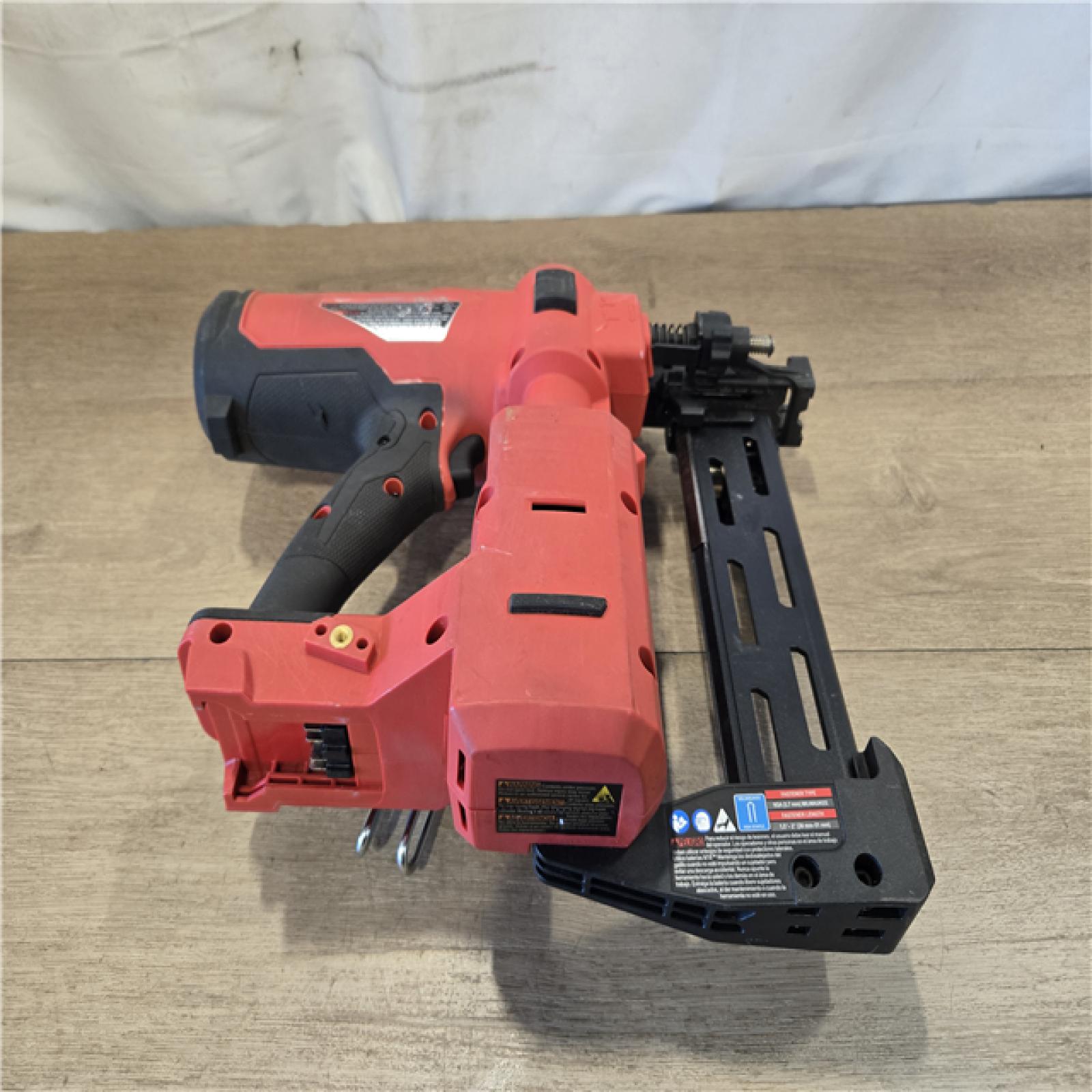 AS-IS Milwaukee FUEL 18V Cordless Utility Fencing Stapler (Tool-Only)