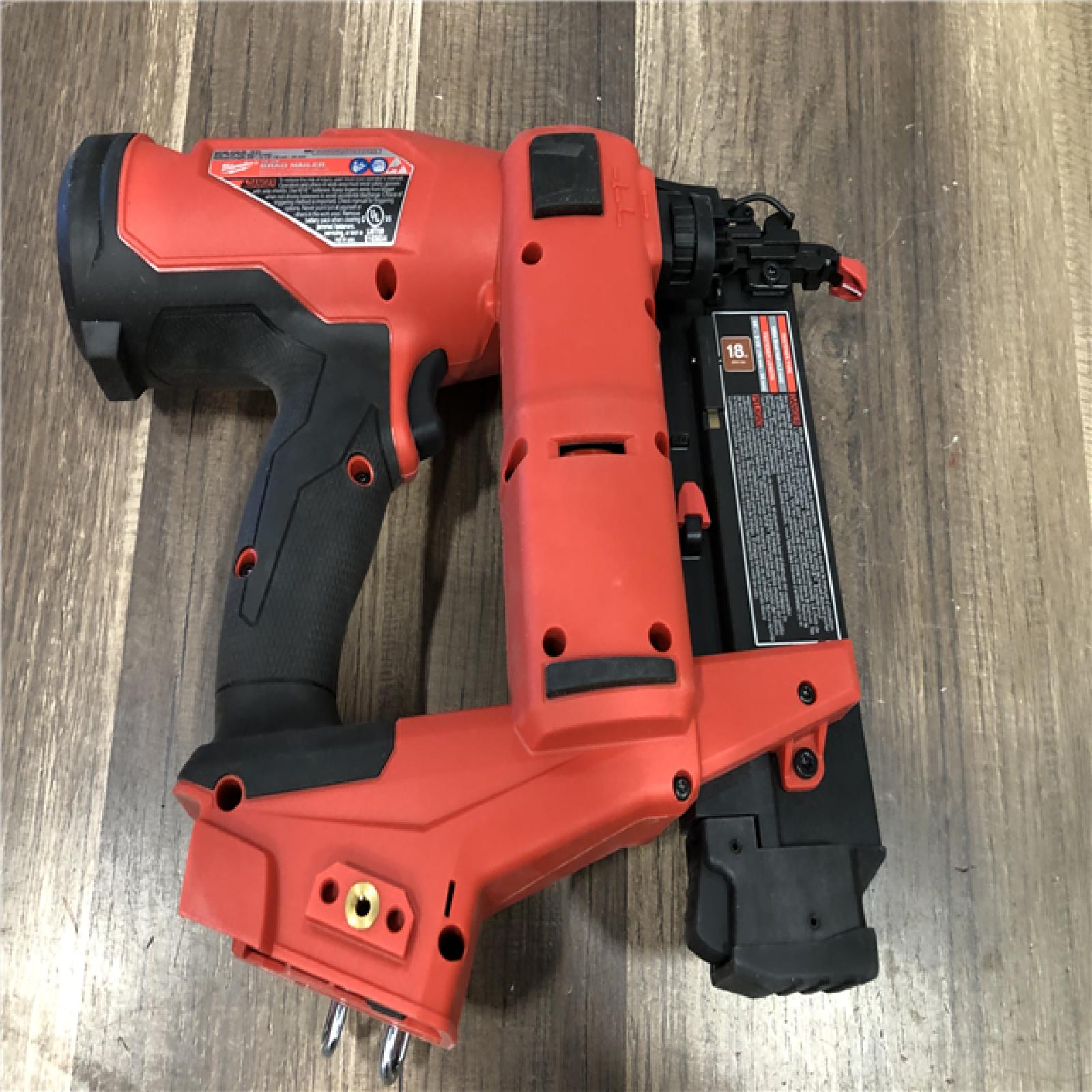 AS-IS Milwaukee FUEL 18-Volt Lithium-Ion Brushless Cordless Gen II 18-Gauge Brad Nailer (Tool-Only)