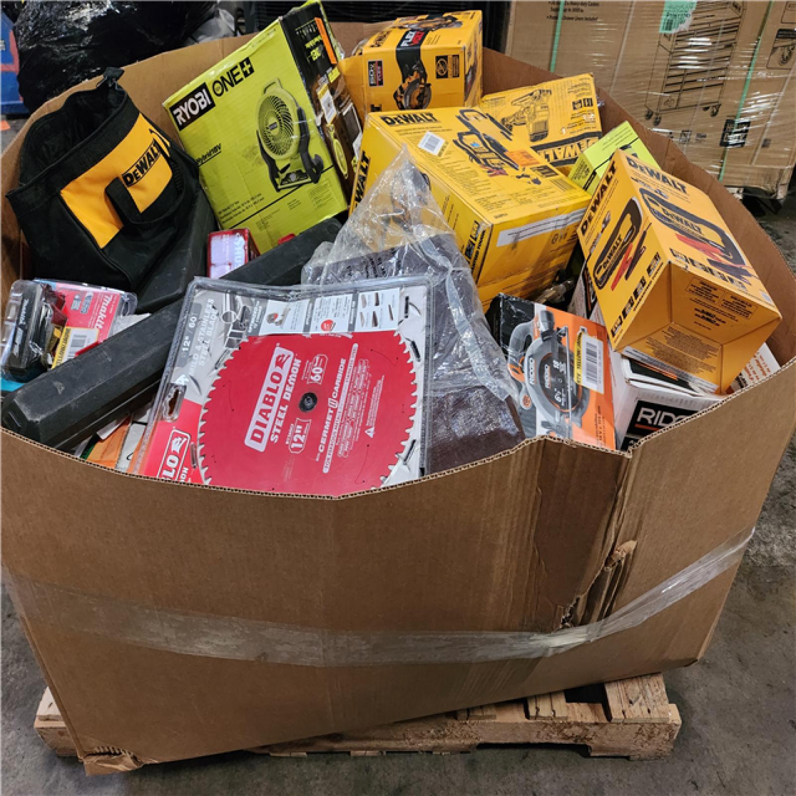 Phoenix AS-IS Mixed Home Improvement Pallet