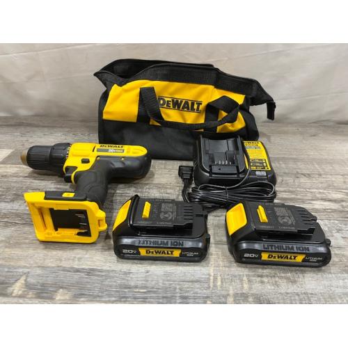 AS-IS DEWALT 20V MAX Cordless 1/2 in. Drill/Driver Kit