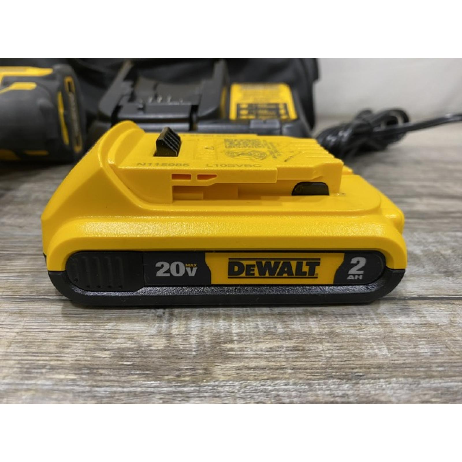 AS-IS DEWALT Atomic 20V Max Lithium-Ion Brushless Cordless Compact 1/4 in. Impact Driver Kit