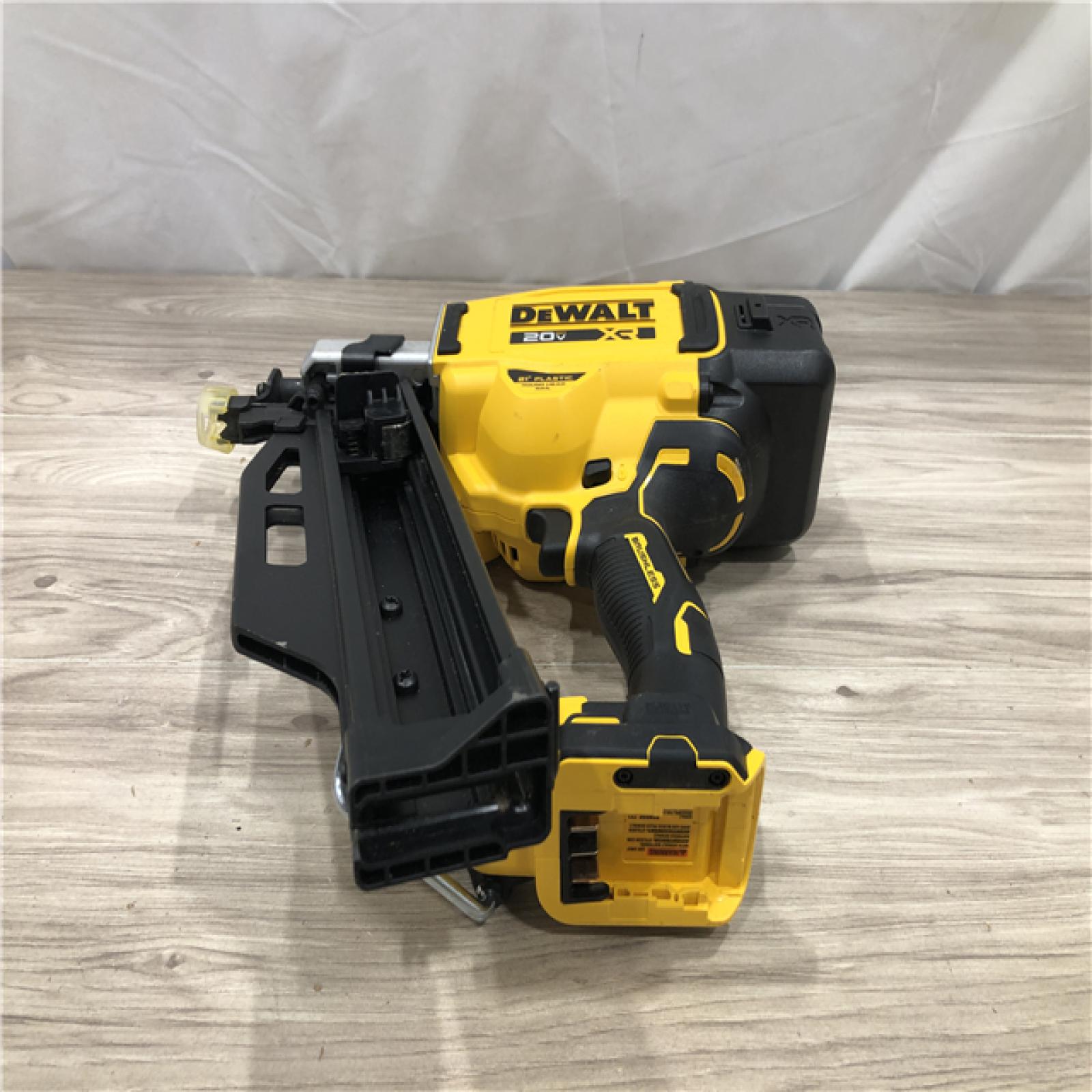 AS-IS DEWALT 20-Volt 21° Cordless Framing Nailer (Tool-Only)