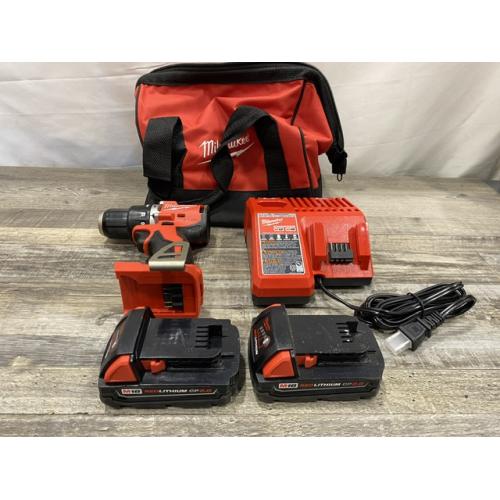 AS-IS Milwaukee 18V Lithium-Ion Brushless Cordless 1/2 in. Compact Hammer Drill/Driver Kit