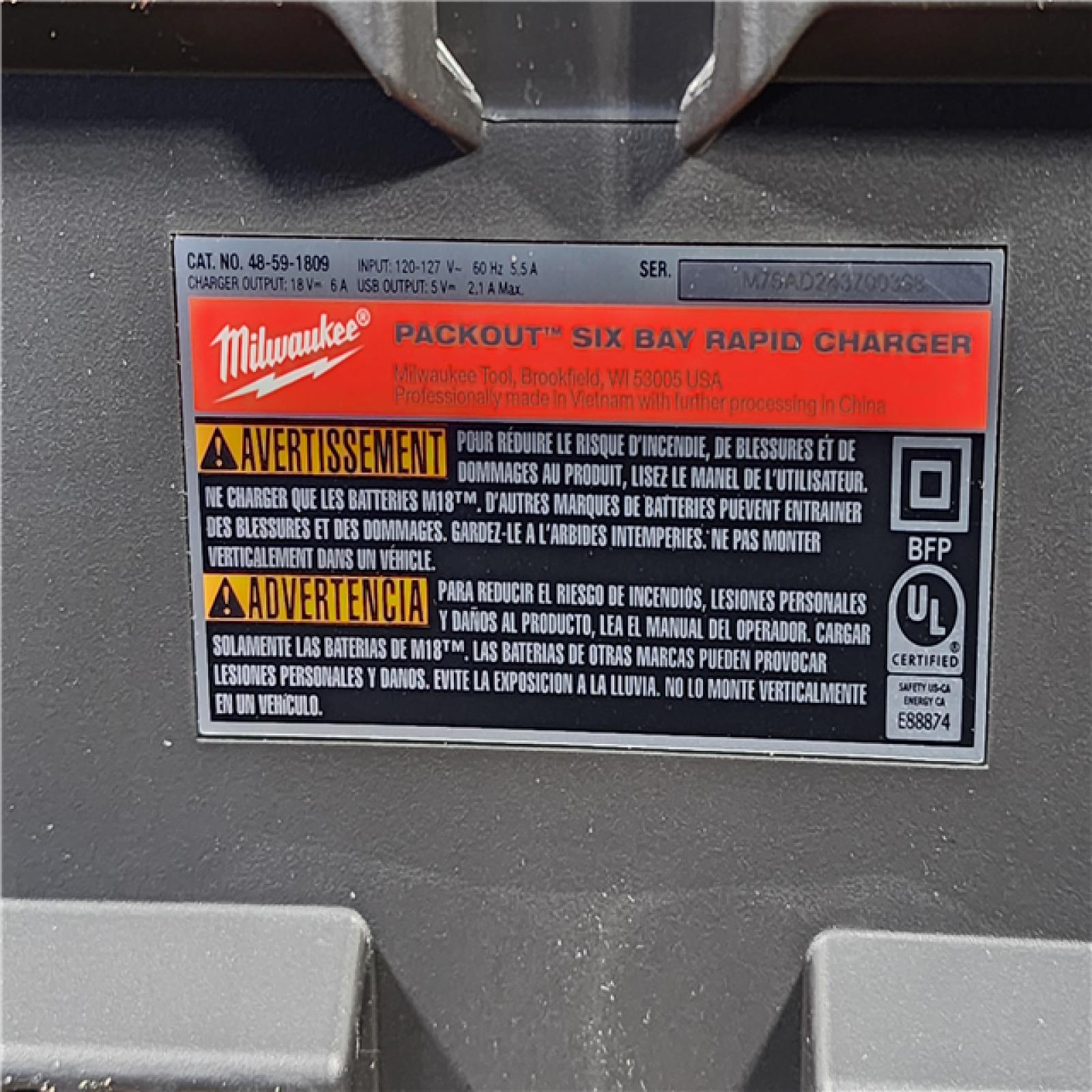 HOUSTON LOCATION - AS-IS Milwaukee M18 Packout Six Bay Rapid Charger (Tool-Only)