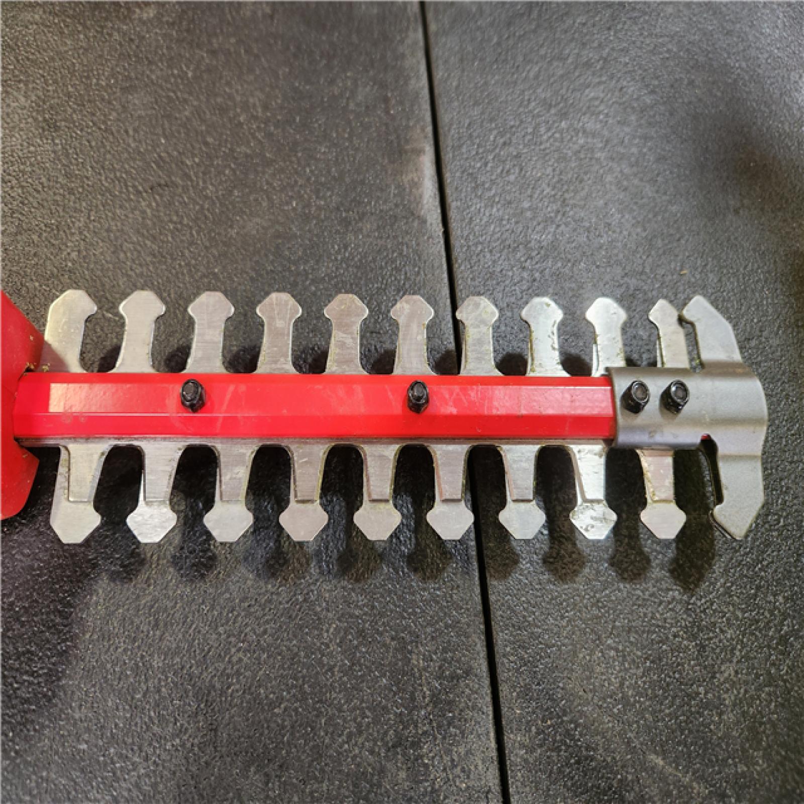 Phoenix Milwaukee M12 FUEL 8 in. 12V Lithium-Ion Brushless Cordless Battery Hedge Trimmer (Tool-Only)